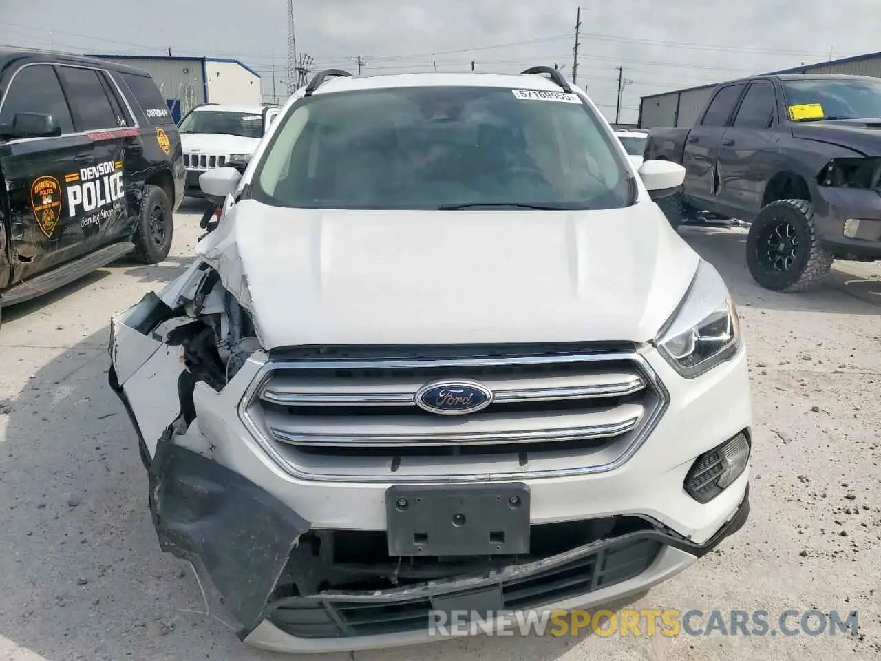 5 Фотография поврежденного автомобиля 1FMCU0HD8KUC25623 FORD ESCAPE 2019