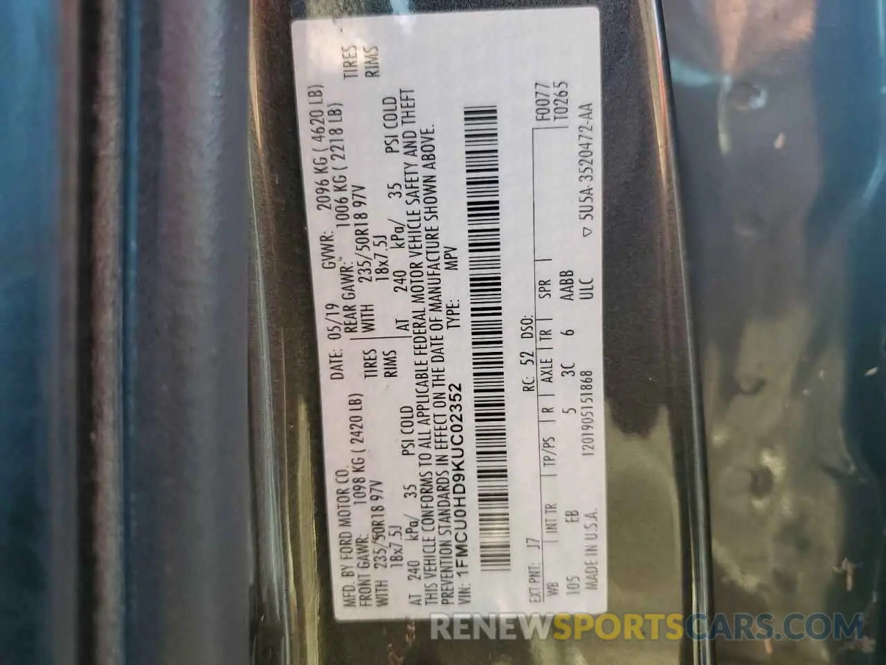 12 Photograph of a damaged car 1FMCU0HD9KUC02352 FORD ESCAPE 2019
