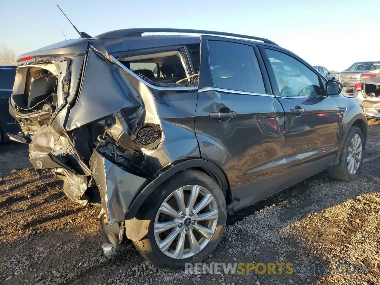 3 Photograph of a damaged car 1FMCU0HD9KUC02352 FORD ESCAPE 2019