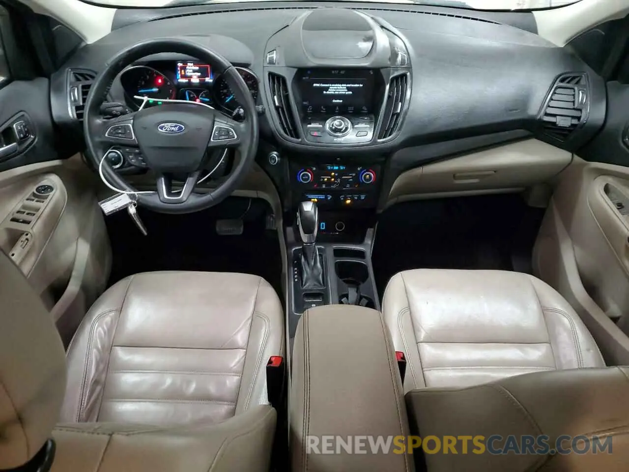 8 Фотография поврежденного автомобиля 1FMCU0J94KUA44606 FORD ESCAPE 2019