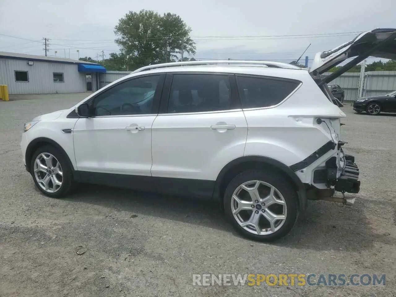 2 Фотография поврежденного автомобиля 1FMCU0J94KUC02894 FORD ESCAPE 2019