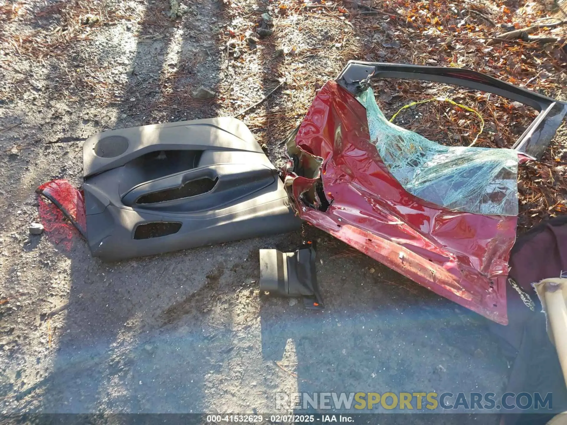 12 Photograph of a damaged car 1FMCU0J95KUA50852 FORD ESCAPE 2019