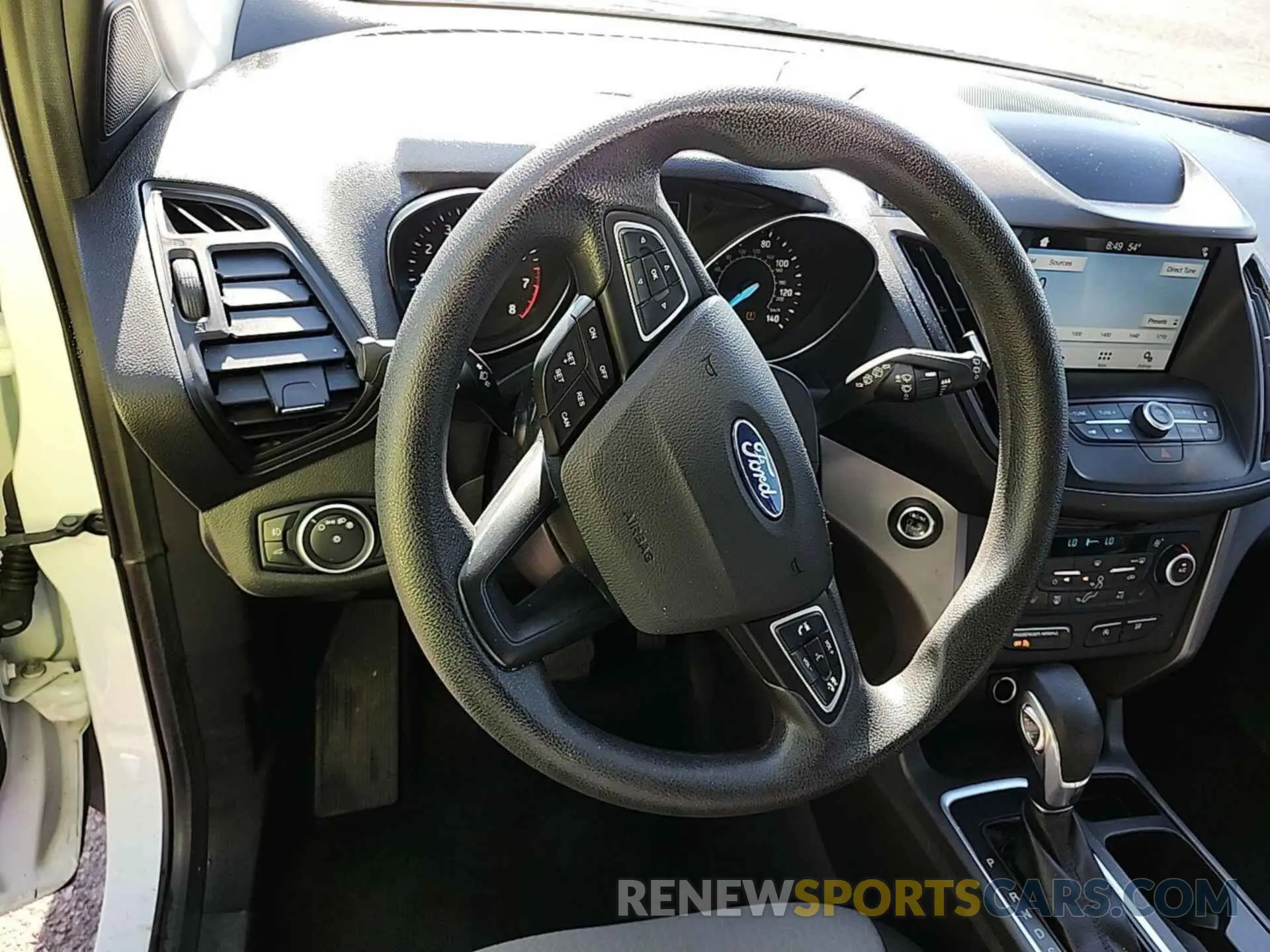 17 Фотография поврежденного автомобиля 1FMCU9G90KUB65290 FORD ESCAPE 2019