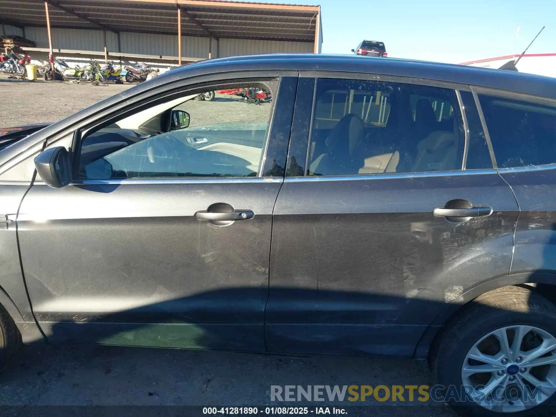 14 Photograph of a damaged car 1FMCU9G9XKUB66625 FORD ESCAPE 2019