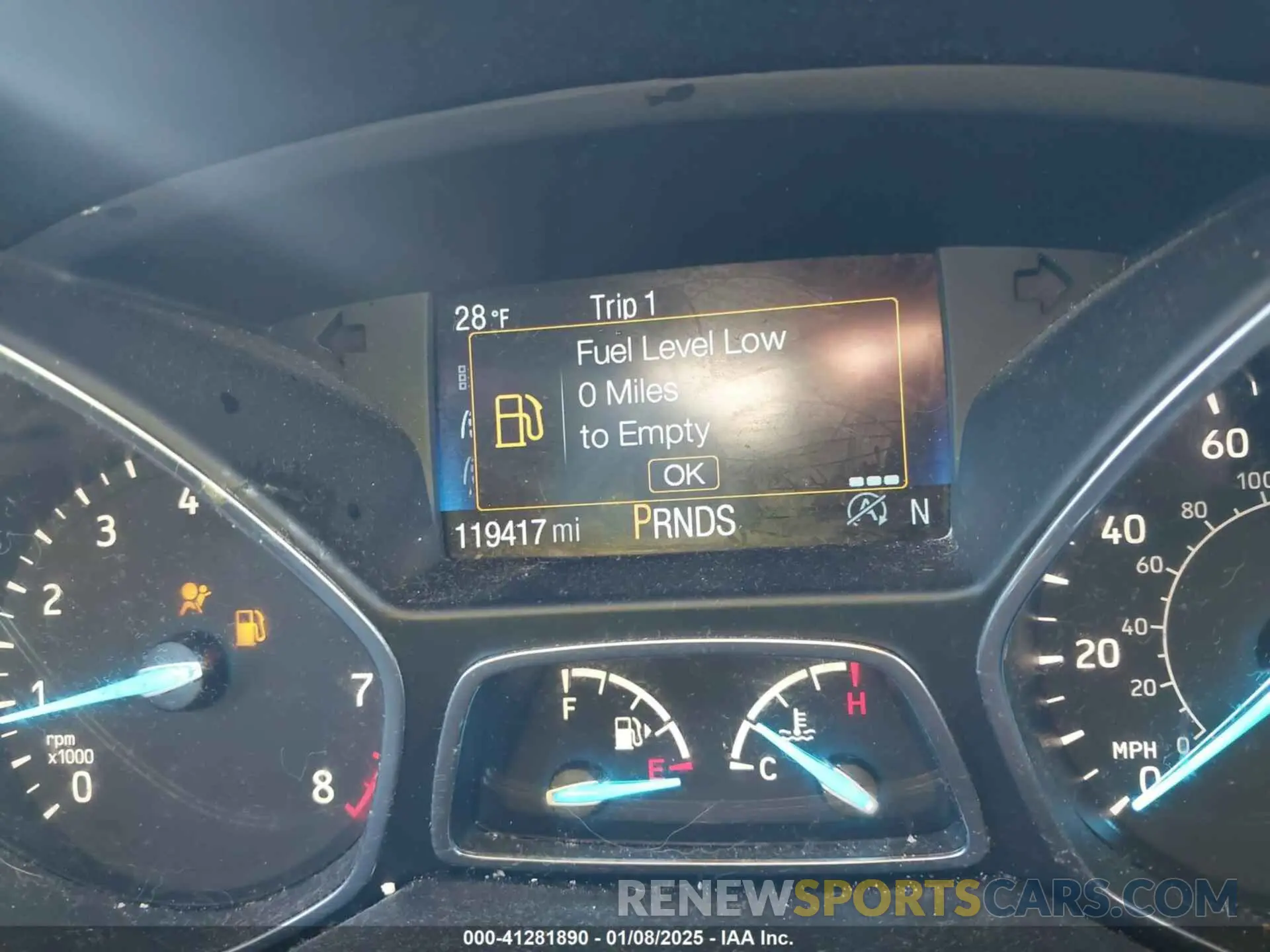15 Photograph of a damaged car 1FMCU9G9XKUB66625 FORD ESCAPE 2019