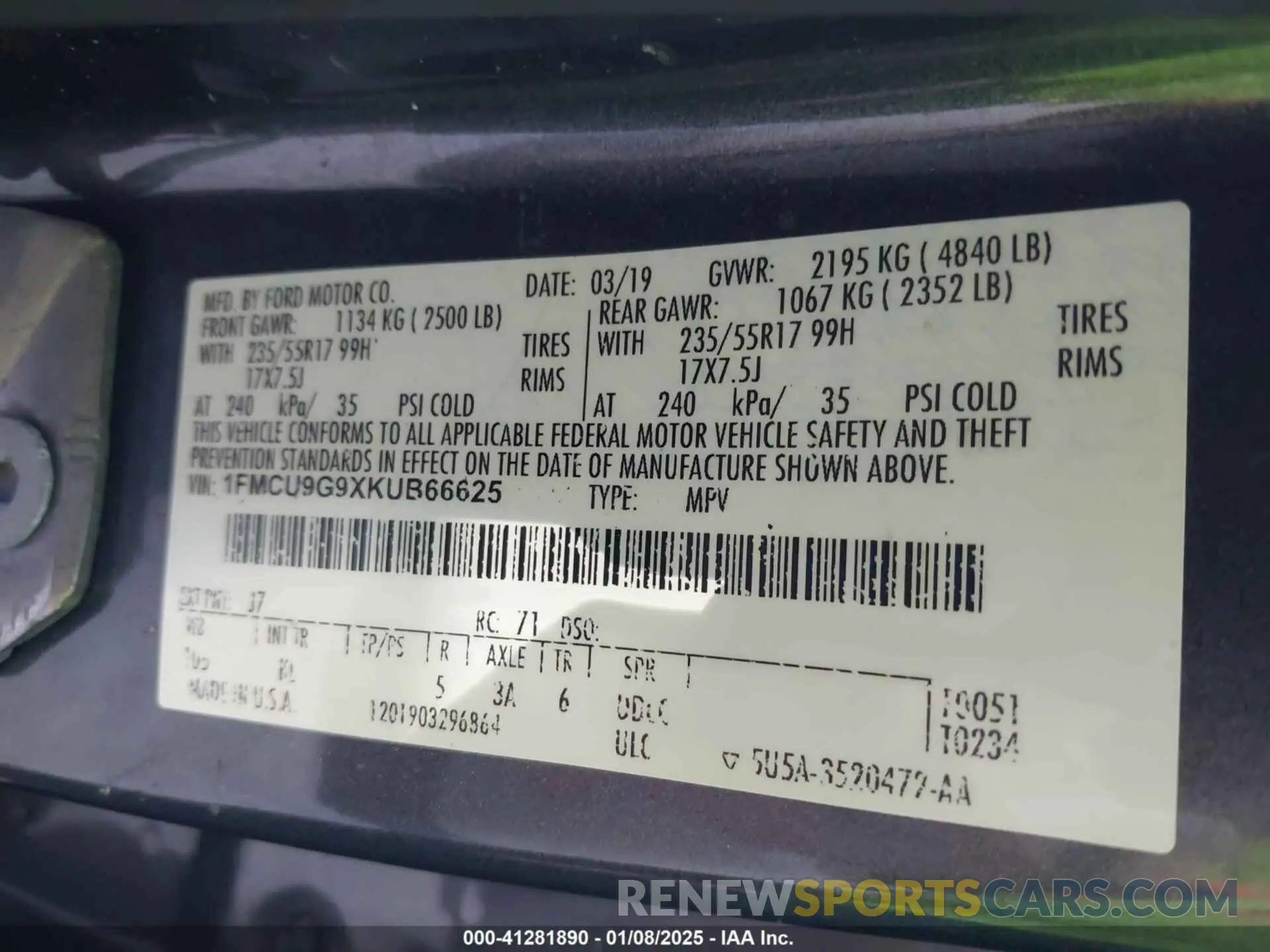 9 Photograph of a damaged car 1FMCU9G9XKUB66625 FORD ESCAPE 2019