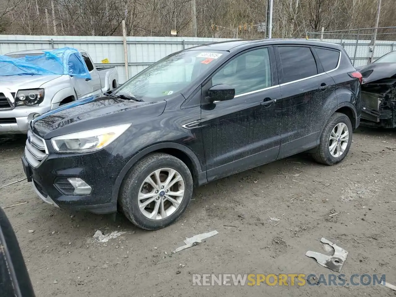 1 Photograph of a damaged car 1FMCU9GD0KUA11280 FORD ESCAPE 2019