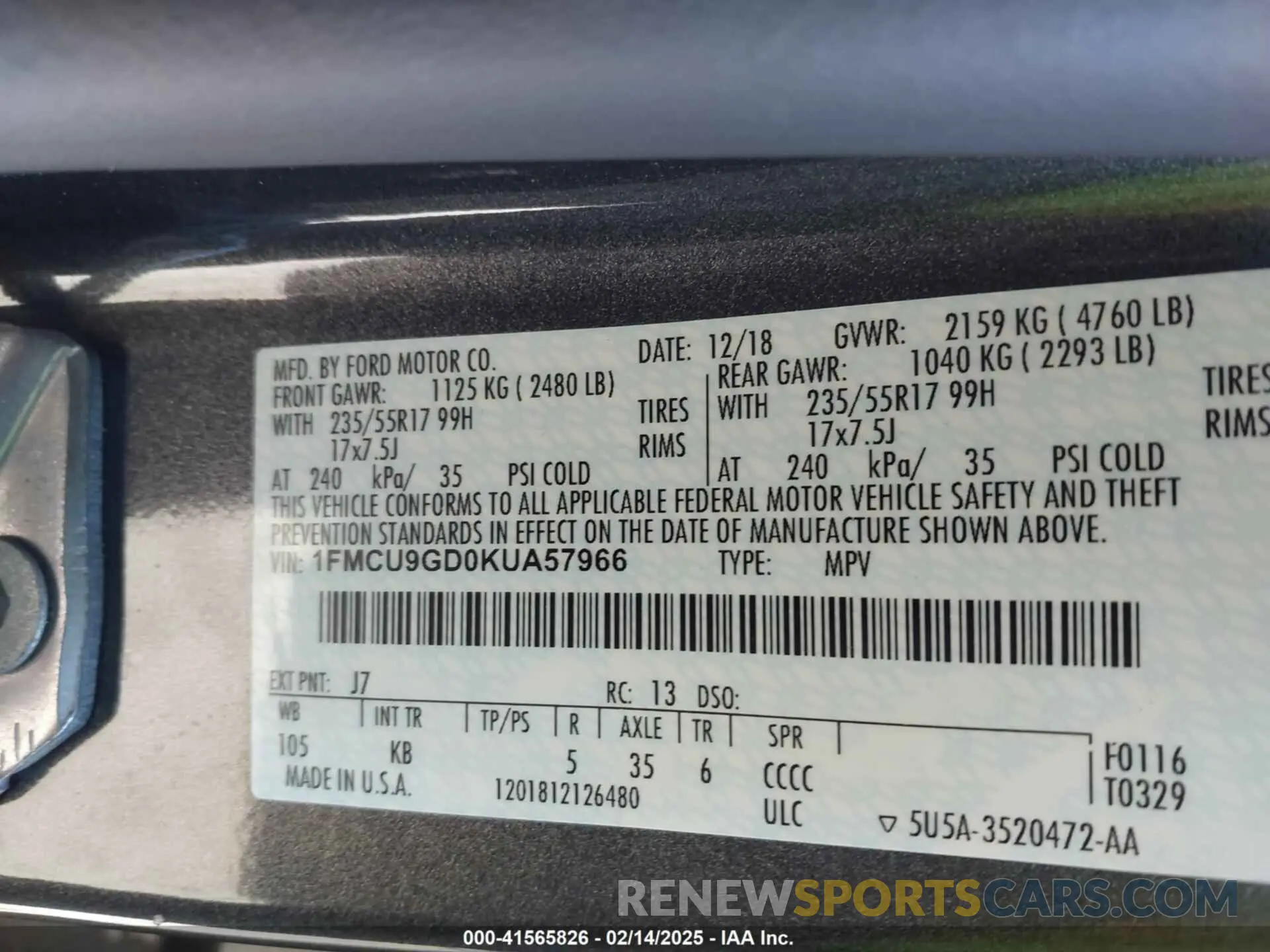 7 Photograph of a damaged car 1FMCU9GD0KUA57966 FORD ESCAPE 2019