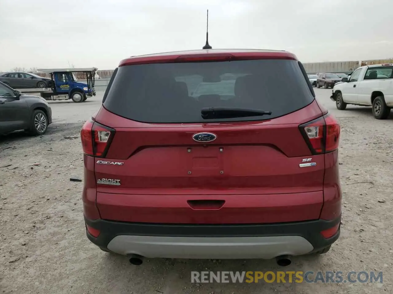 6 Фотография поврежденного автомобиля 1FMCU9GD0KUA71415 FORD ESCAPE 2019