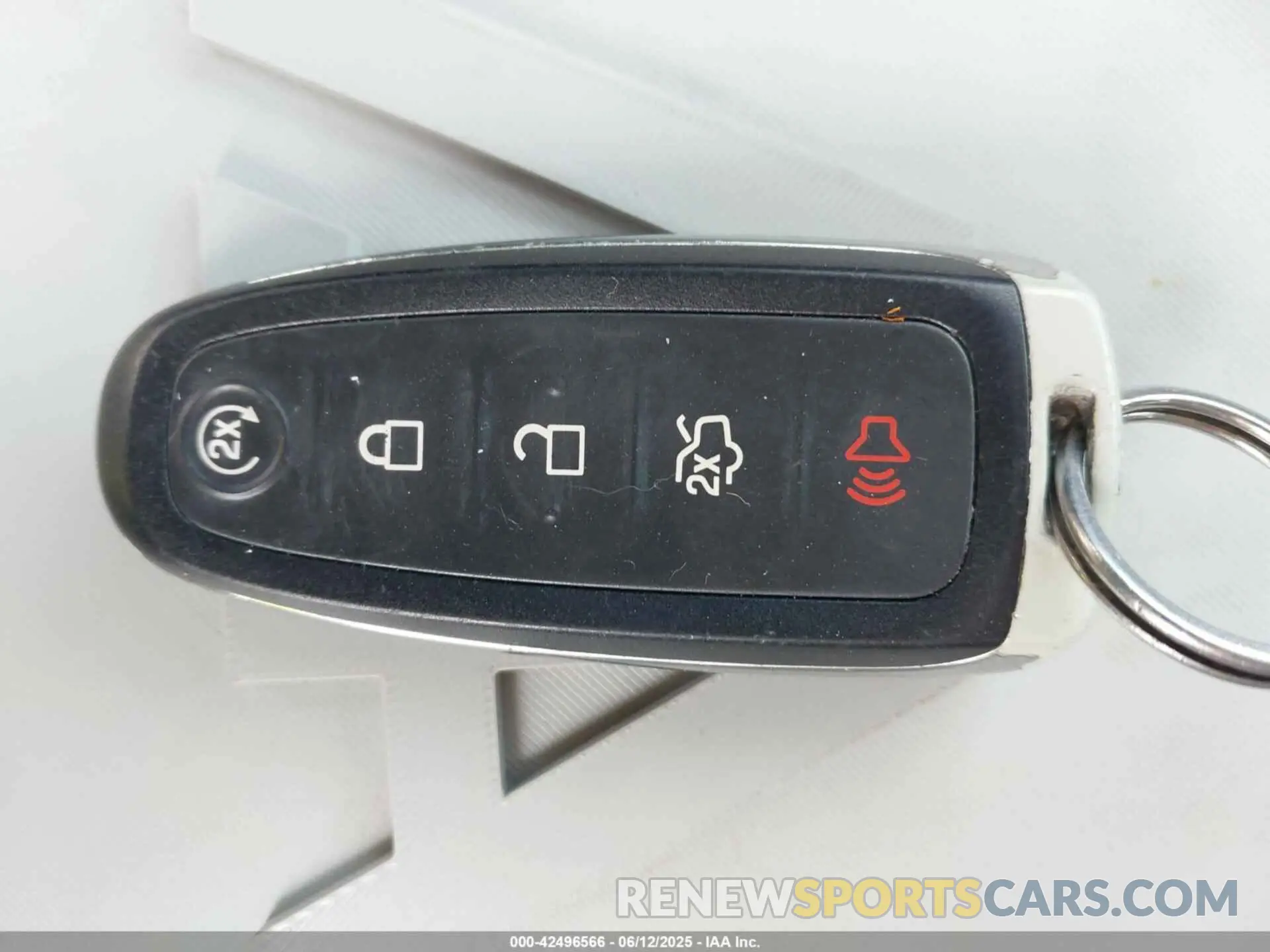 11 Photograph of a damaged car 1FMCU9GD0KUA98372 FORD ESCAPE 2019