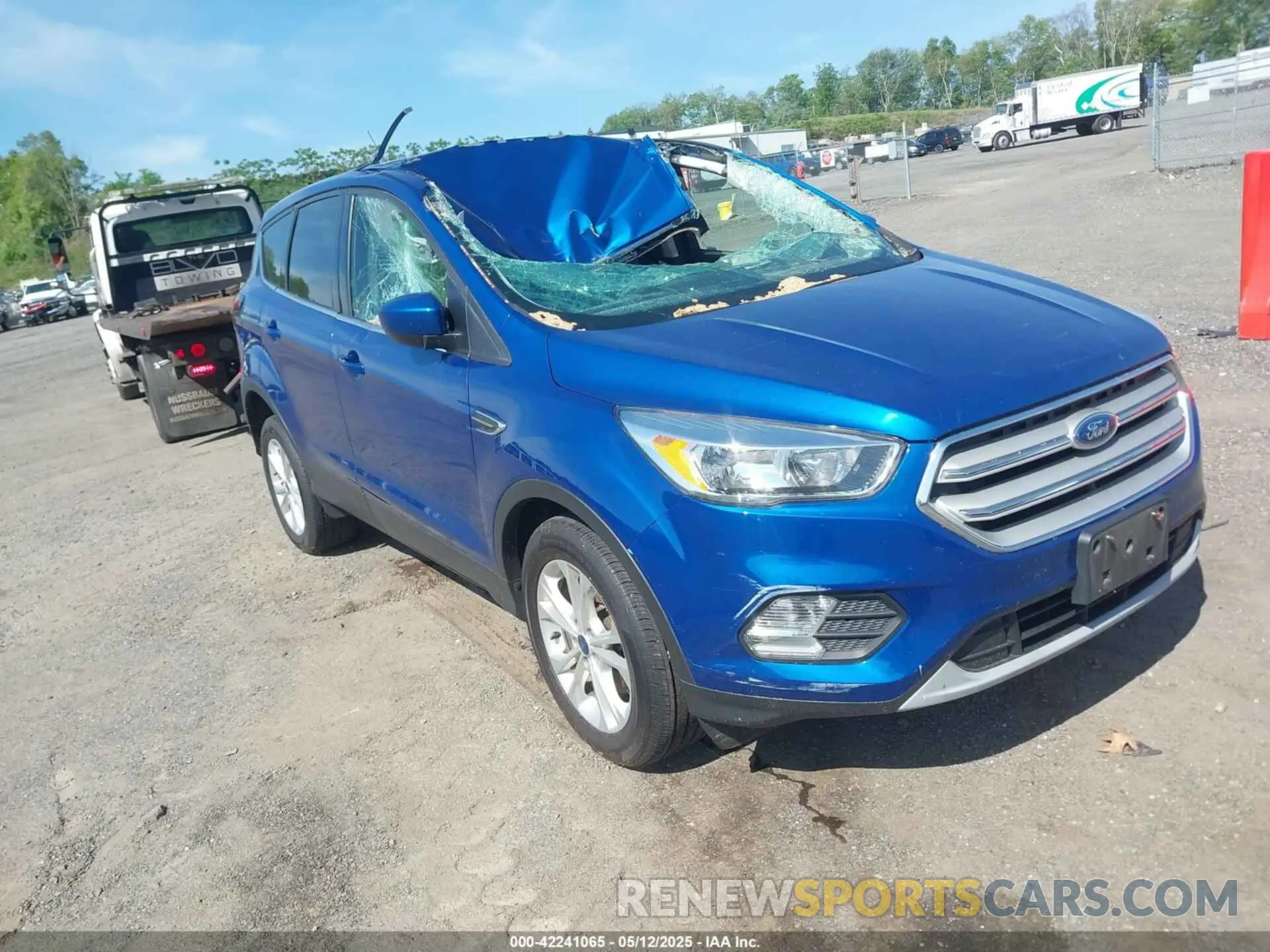 1 Фотография поврежденного автомобиля 1FMCU9GD0KUB92008 FORD ESCAPE 2019