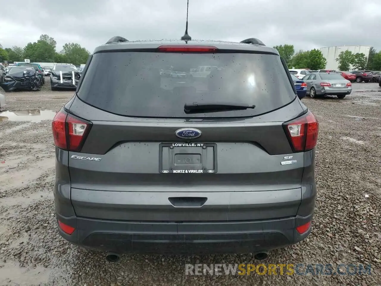 6 Фотография поврежденного автомобиля 1FMCU9GD0KUB92431 FORD ESCAPE 2019
