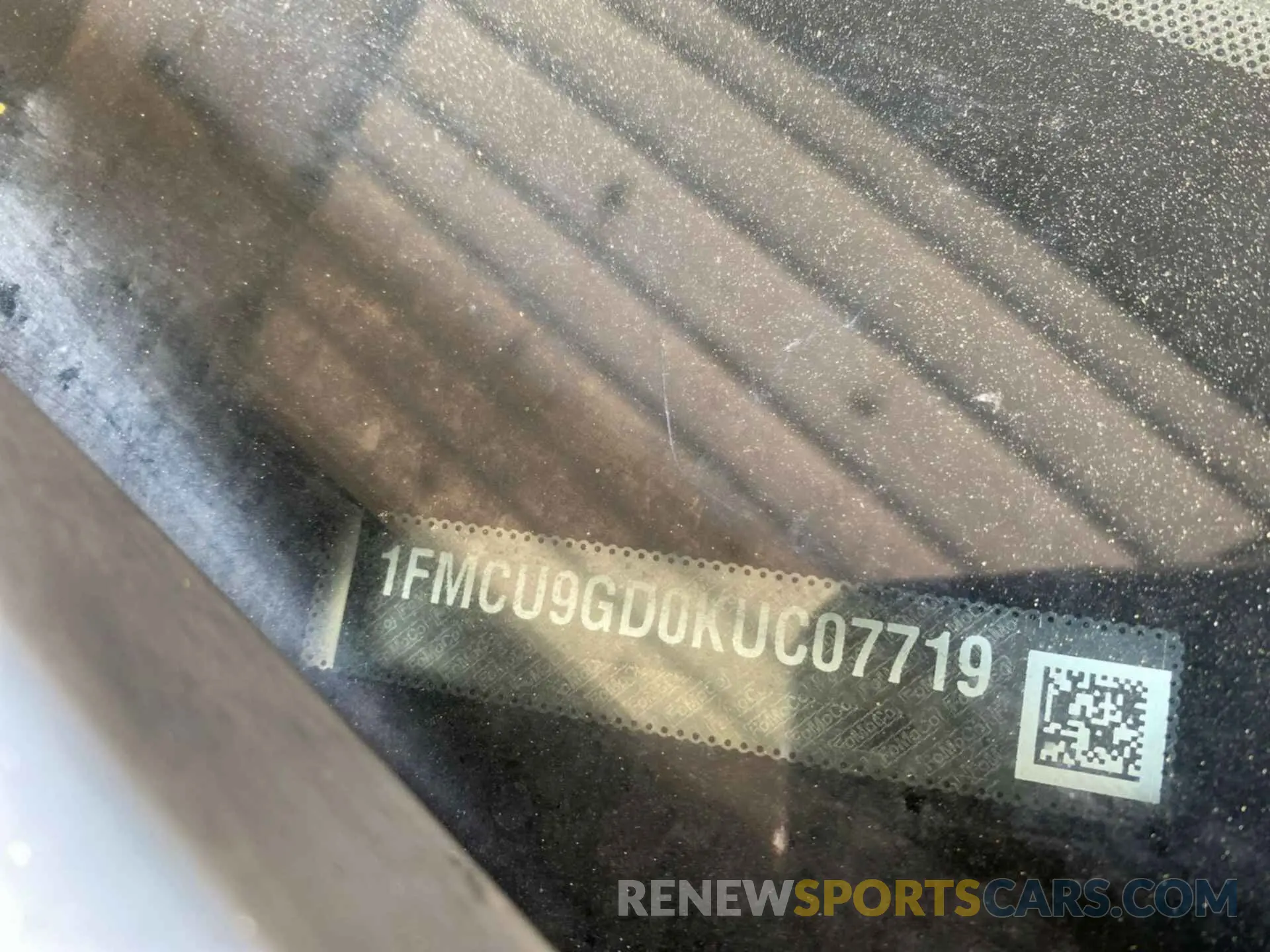23 Фотография поврежденного автомобиля 1FMCU9GD0KUC07719 FORD ESCAPE 2019