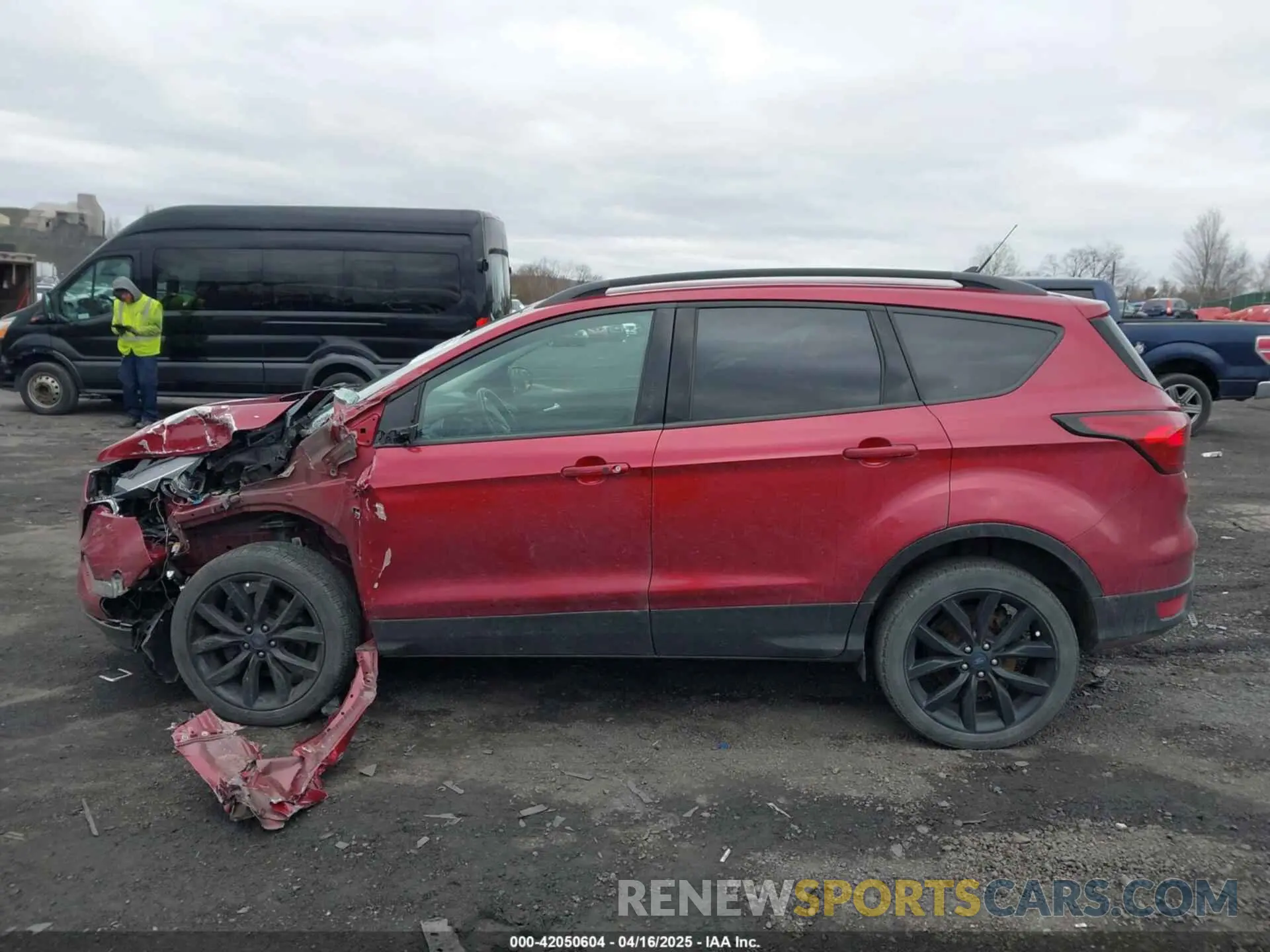 14 Фотография поврежденного автомобиля 1FMCU9GD0KUC43071 FORD ESCAPE 2019