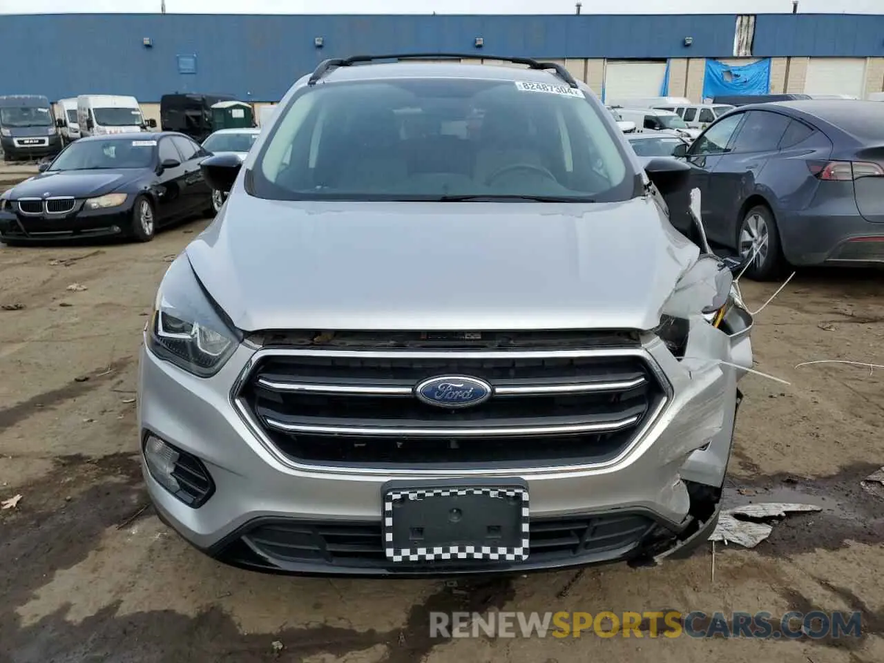 5 Фотография поврежденного автомобиля 1FMCU9GD1KUB91949 FORD ESCAPE 2019