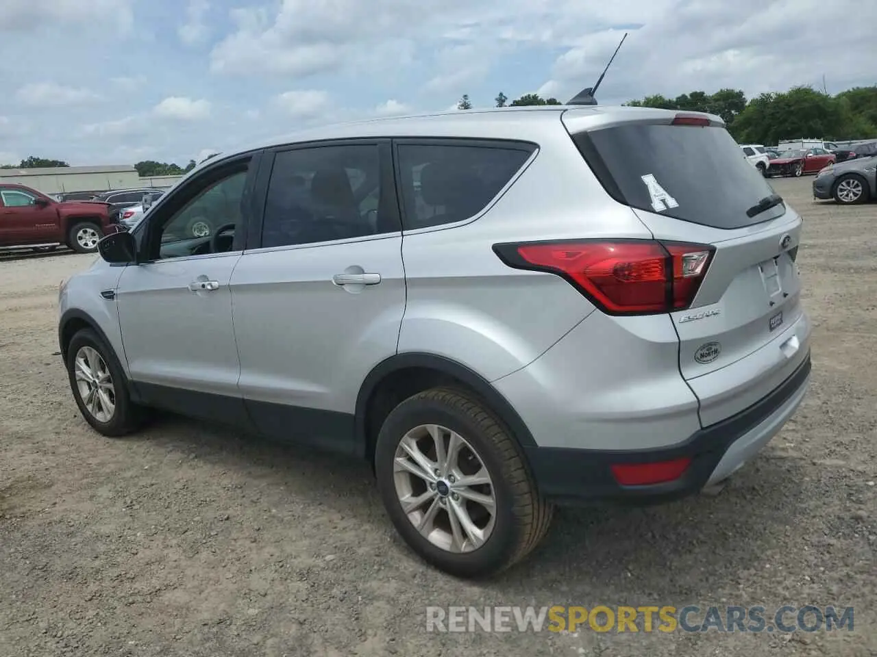 2 Photograph of a damaged car 1FMCU9GD2KUA38108 FORD ESCAPE 2019