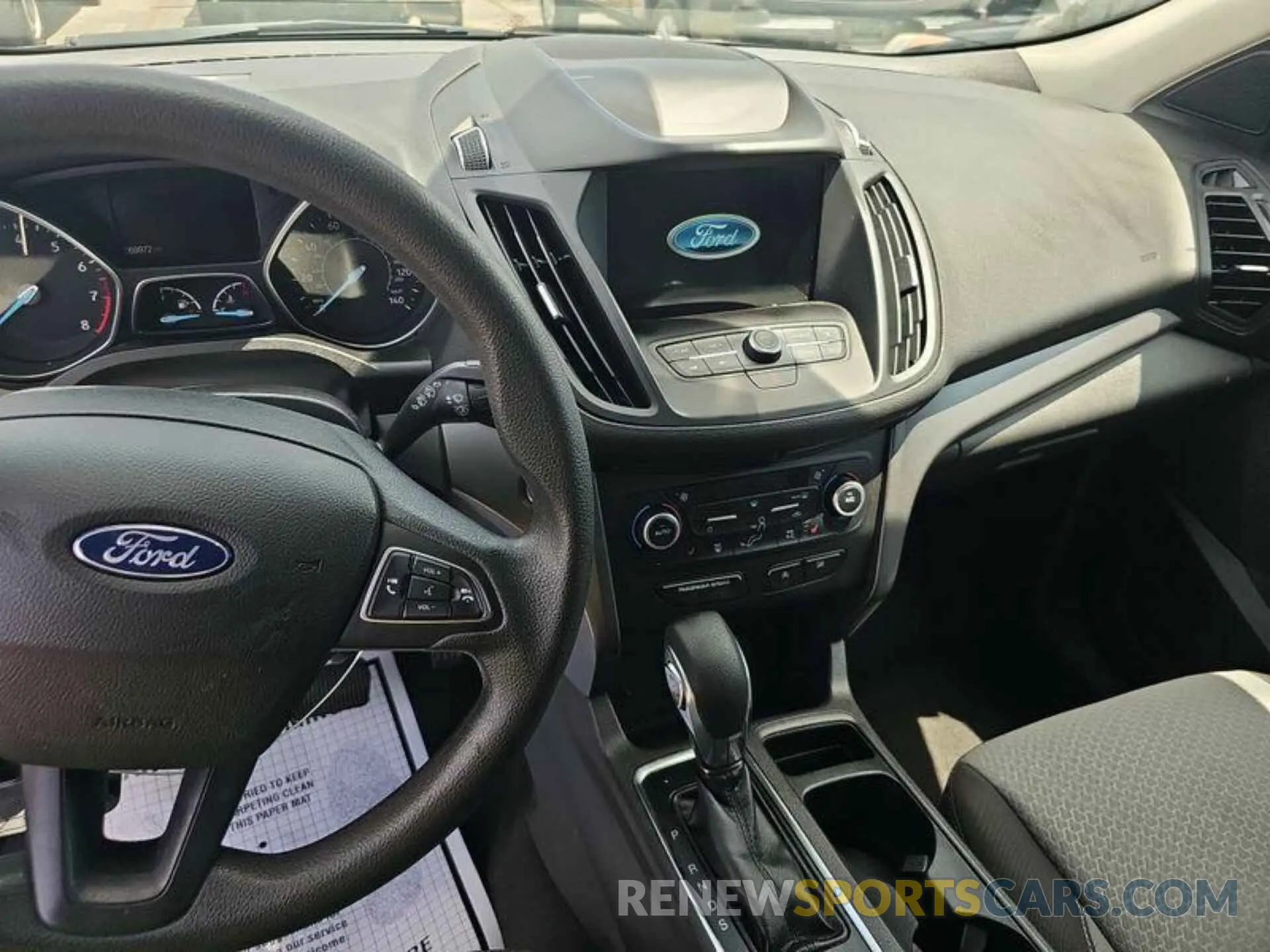 6 Фотография поврежденного автомобиля 1FMCU9GD2KUB65151 FORD ESCAPE 2019