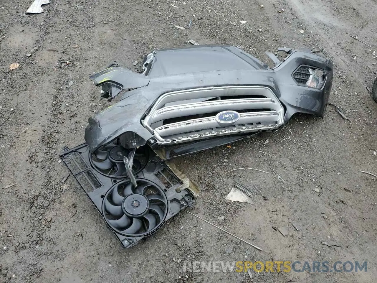 13 Photograph of a damaged car 1FMCU9GD2KUB90485 FORD ESCAPE 2019