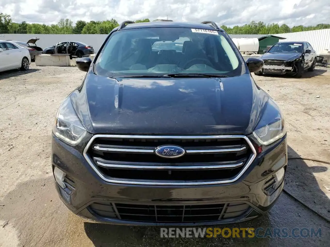 5 Photograph of a damaged car 1FMCU9GD2KUB99302 FORD ESCAPE 2019