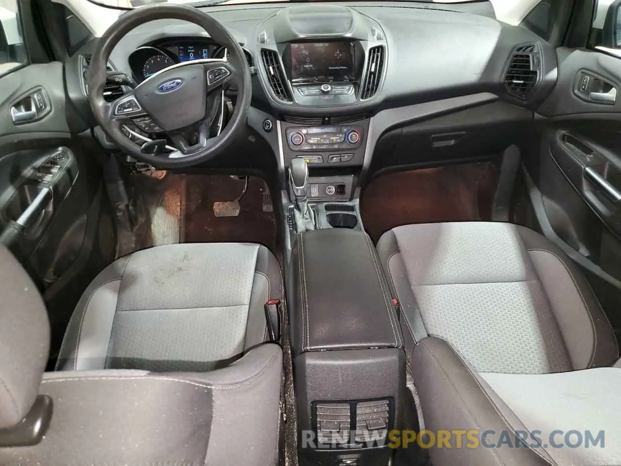 8 Photograph of a damaged car 1FMCU9GD2KUC22853 FORD ESCAPE 2019