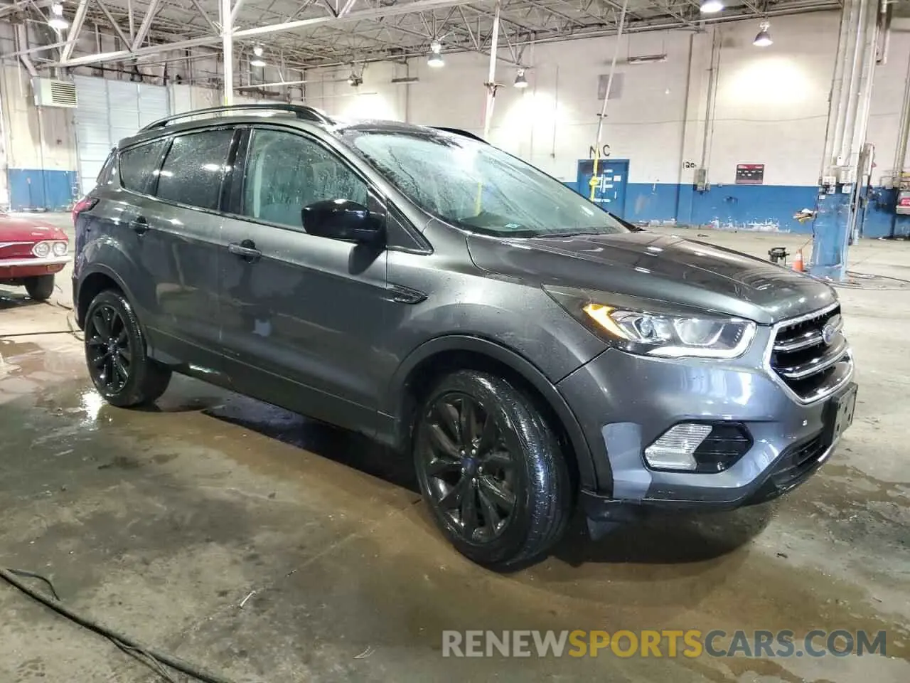 4 Photograph of a damaged car 1FMCU9GD3KUA22337 FORD ESCAPE 2019