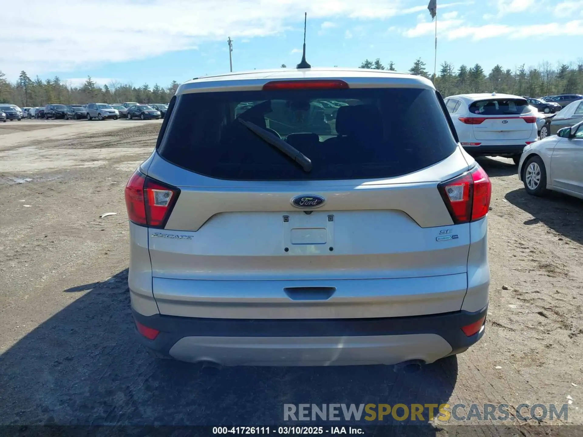 16 Фотография поврежденного автомобиля 1FMCU9GD3KUA72879 FORD ESCAPE 2019