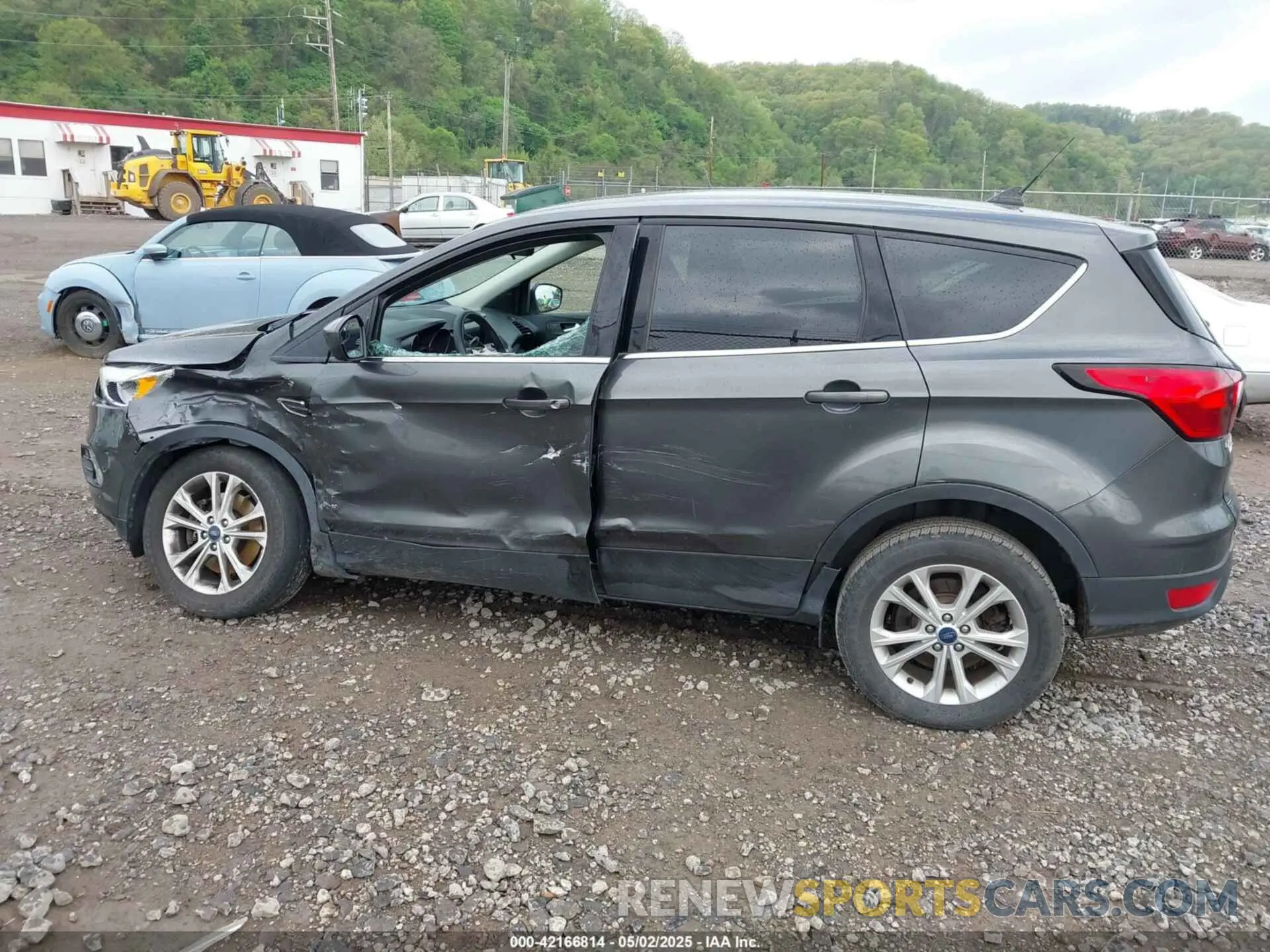 14 Фотография поврежденного автомобиля 1FMCU9GD3KUA76379 FORD ESCAPE 2019