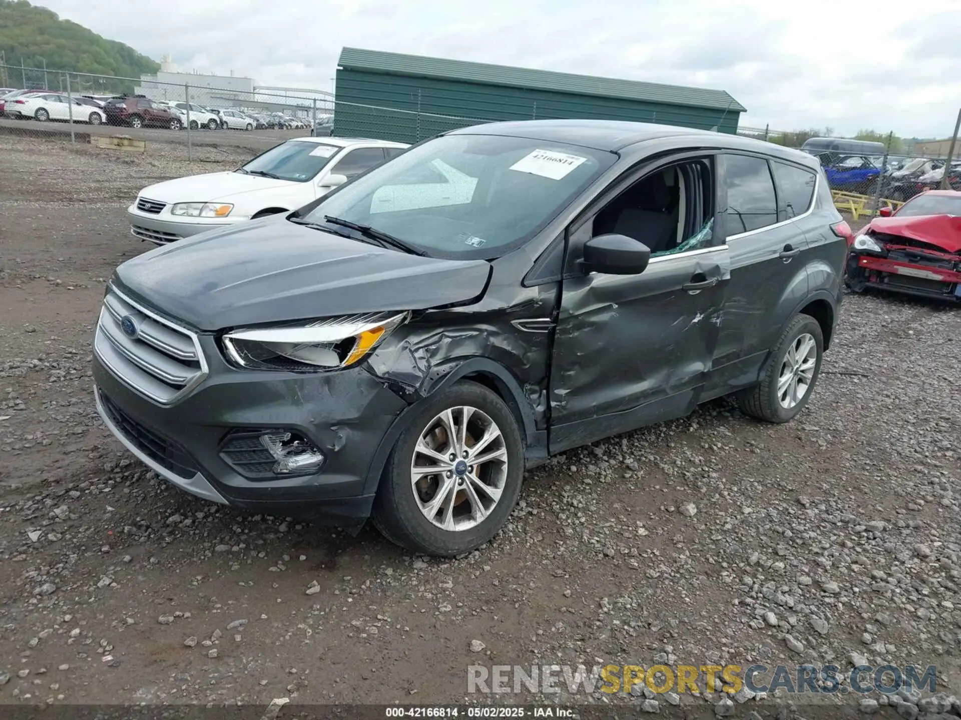 2 Фотография поврежденного автомобиля 1FMCU9GD3KUA76379 FORD ESCAPE 2019