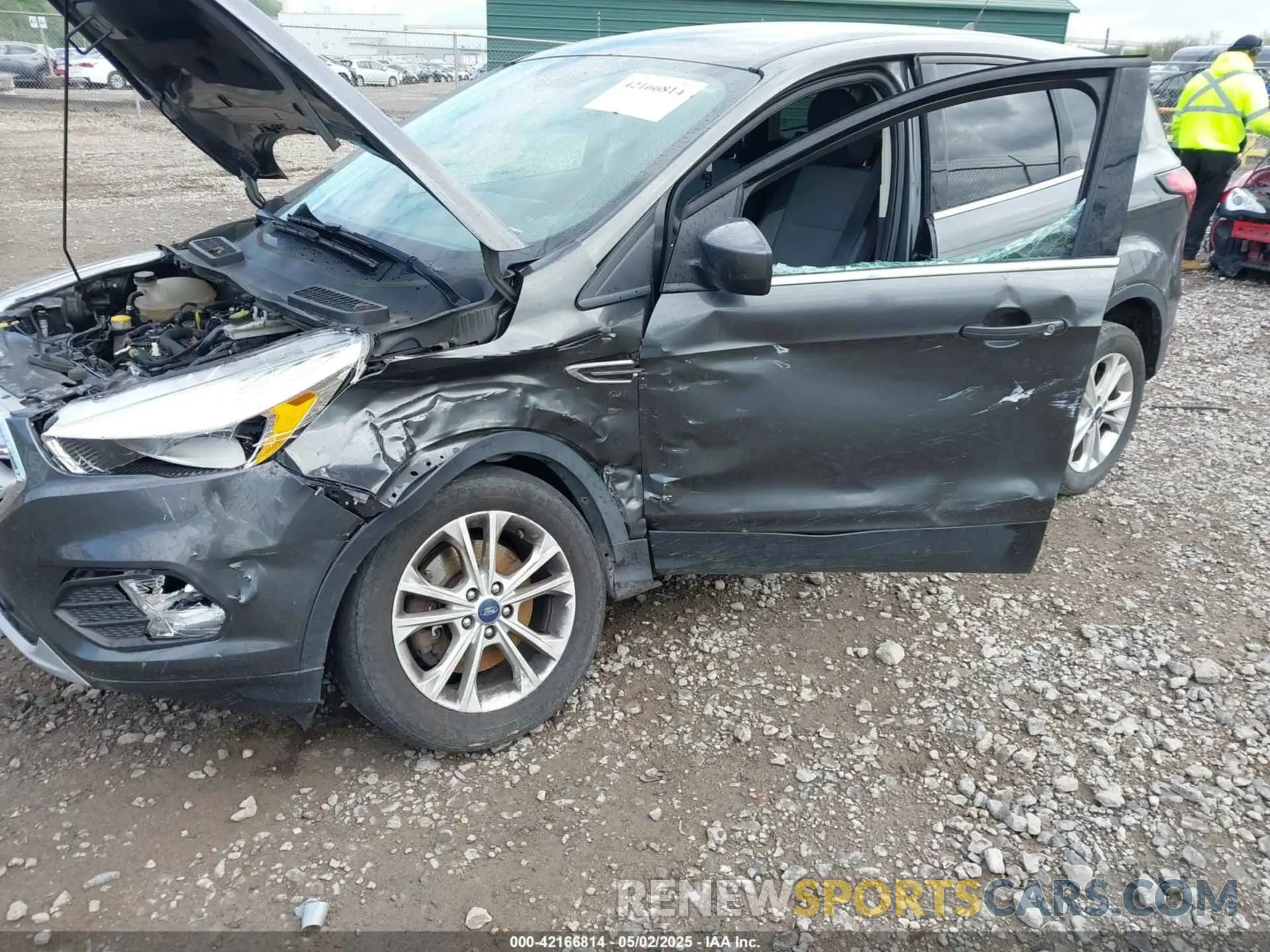 6 Фотография поврежденного автомобиля 1FMCU9GD3KUA76379 FORD ESCAPE 2019