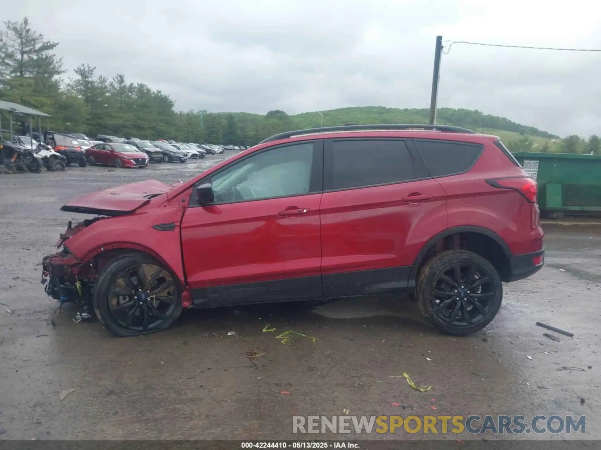 15 Photograph of a damaged car 1FMCU9GD3KUC21145 FORD ESCAPE 2019