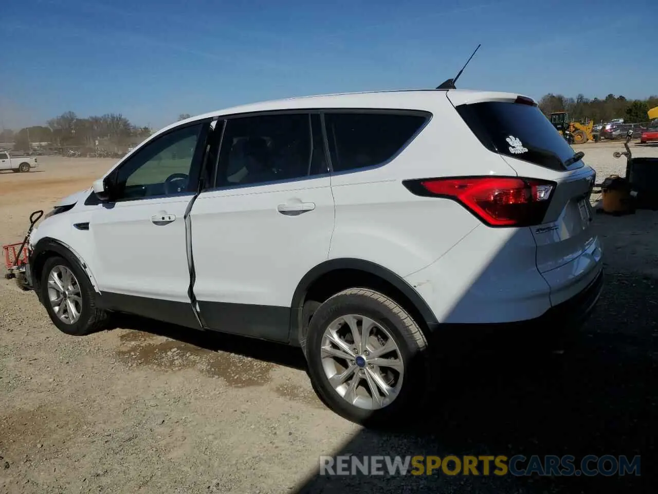 2 Фотография поврежденного автомобиля 1FMCU9GD4KUA26770 FORD ESCAPE 2019