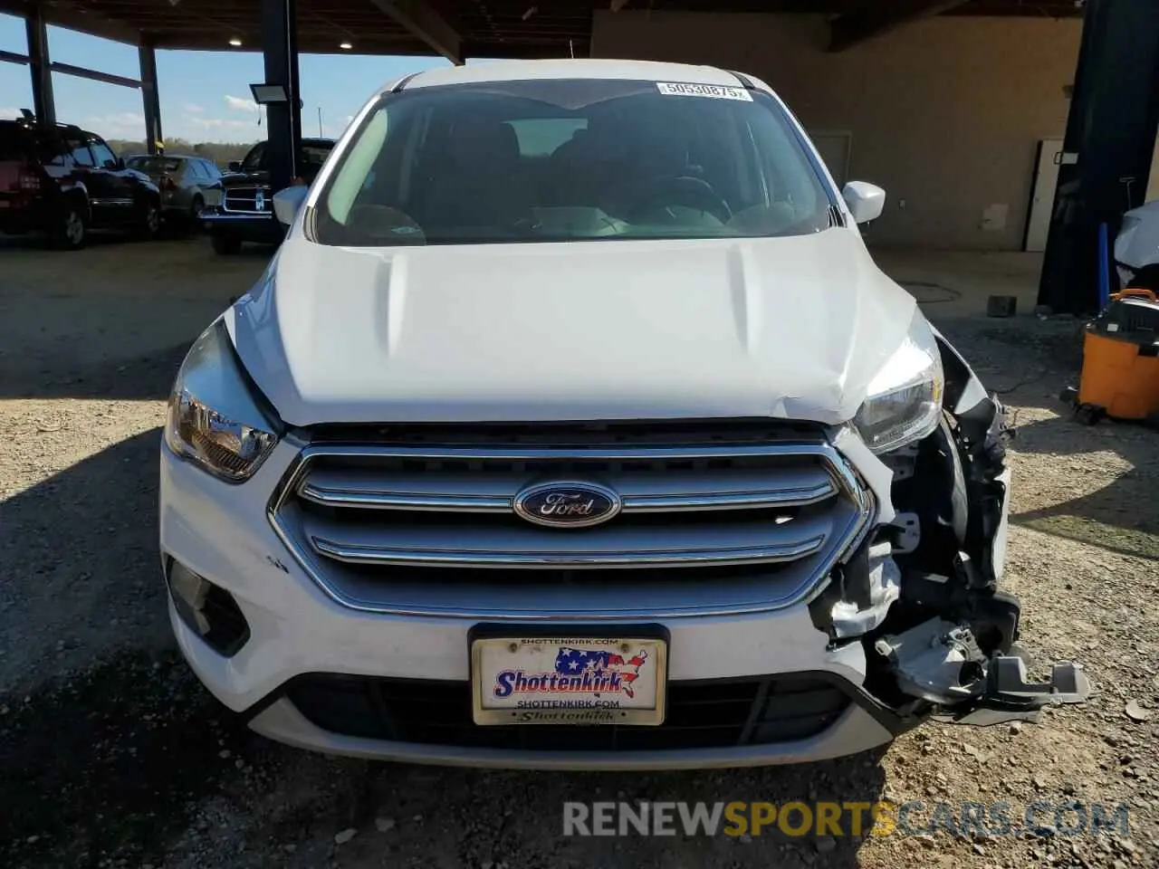 5 Фотография поврежденного автомобиля 1FMCU9GD4KUA26770 FORD ESCAPE 2019