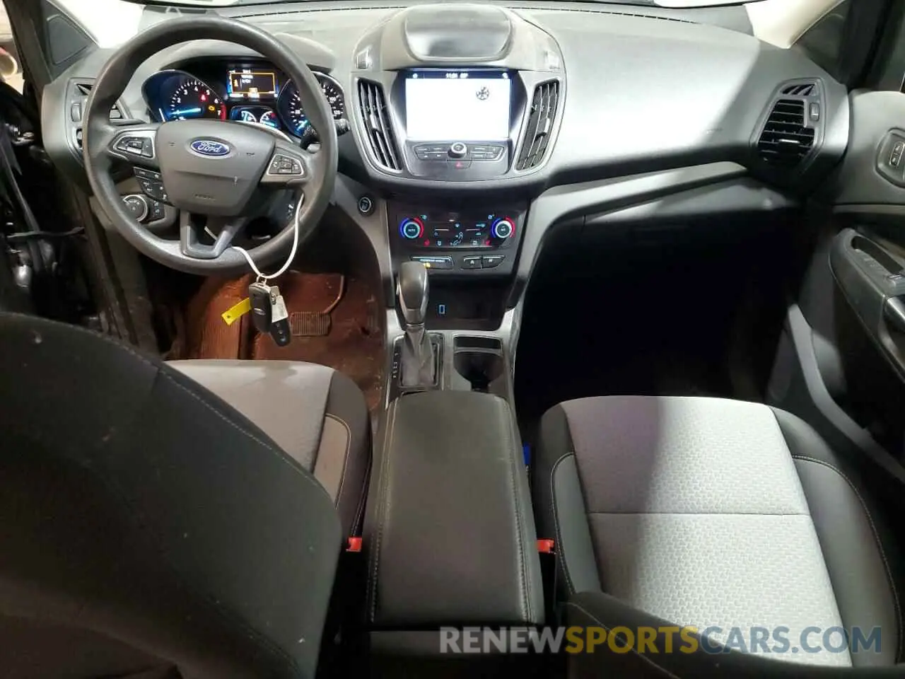 8 Photograph of a damaged car 1FMCU9GD4KUB41658 FORD ESCAPE 2019