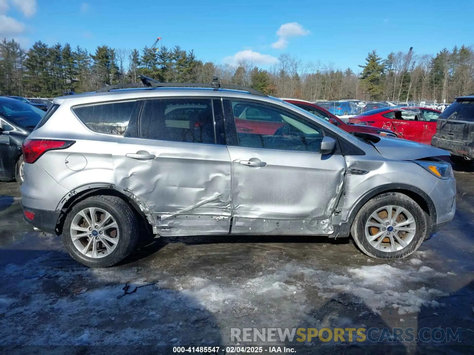 12 Photograph of a damaged car 1FMCU9GD4KUB43300 FORD ESCAPE 2019