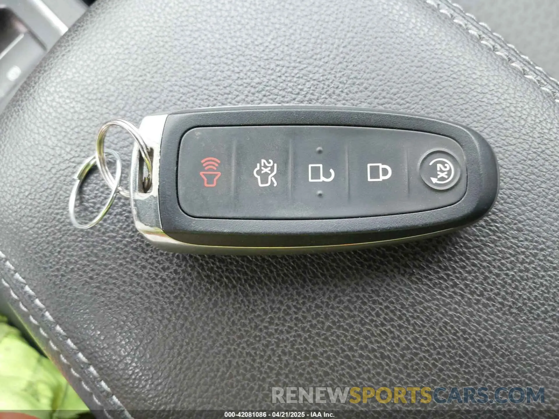 11 Фотография поврежденного автомобиля 1FMCU9GD4KUB44754 FORD ESCAPE 2019