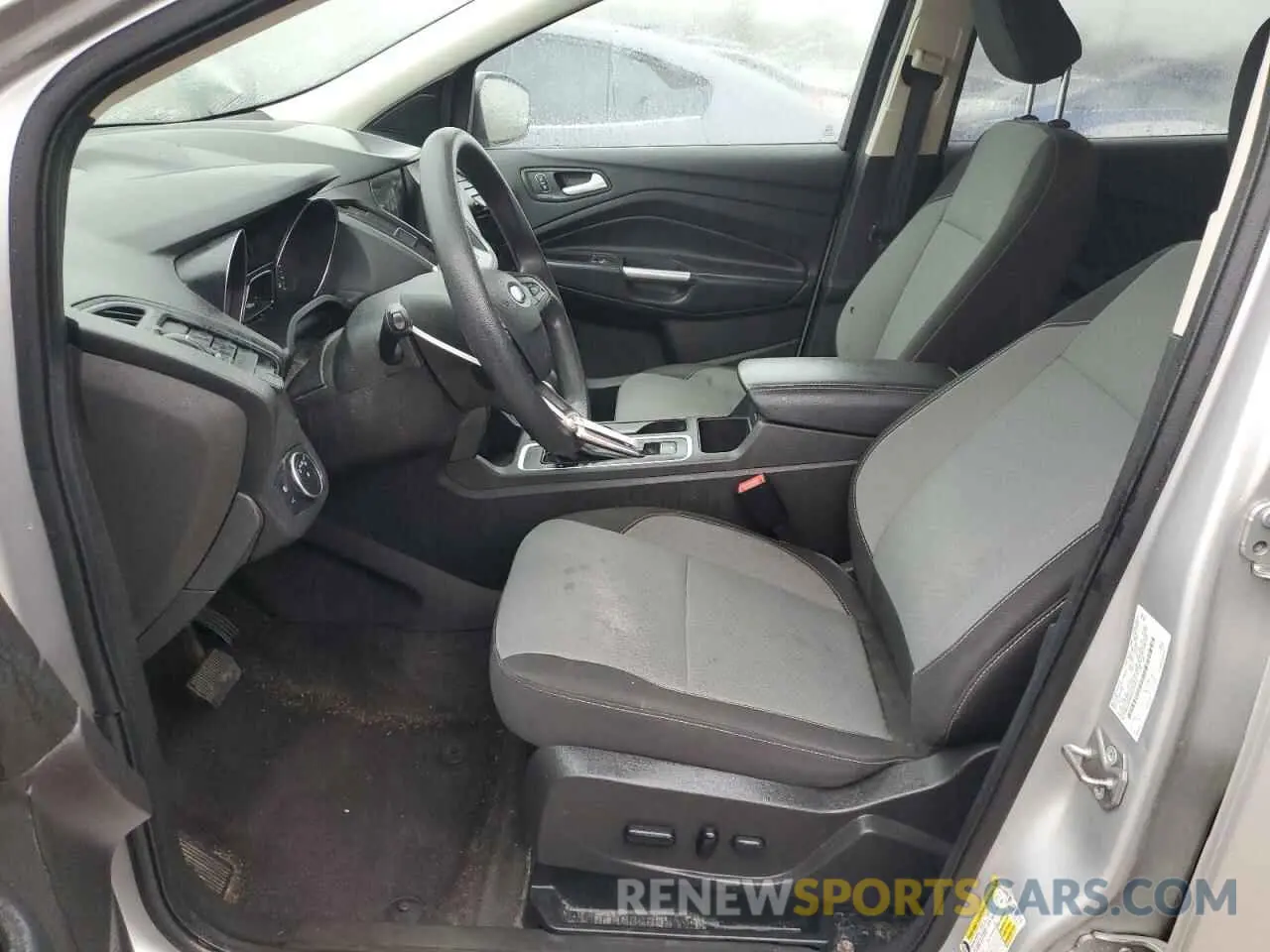 7 Photograph of a damaged car 1FMCU9GD4KUC07433 FORD ESCAPE 2019