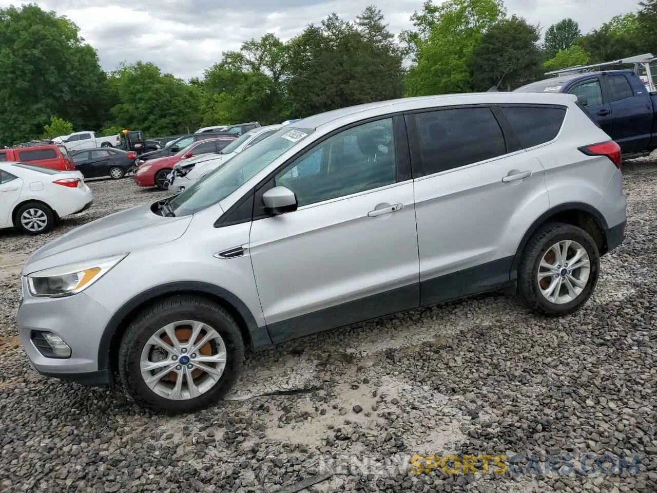 1 Фотография поврежденного автомобиля 1FMCU9GD5KUA01487 FORD ESCAPE 2019