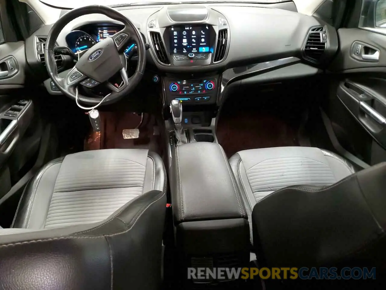 8 Photograph of a damaged car 1FMCU9GD5KUA21450 FORD ESCAPE 2019