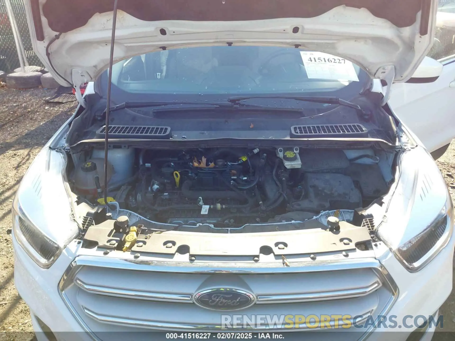 10 Фотография поврежденного автомобиля 1FMCU9GD5KUB53916 FORD ESCAPE 2019