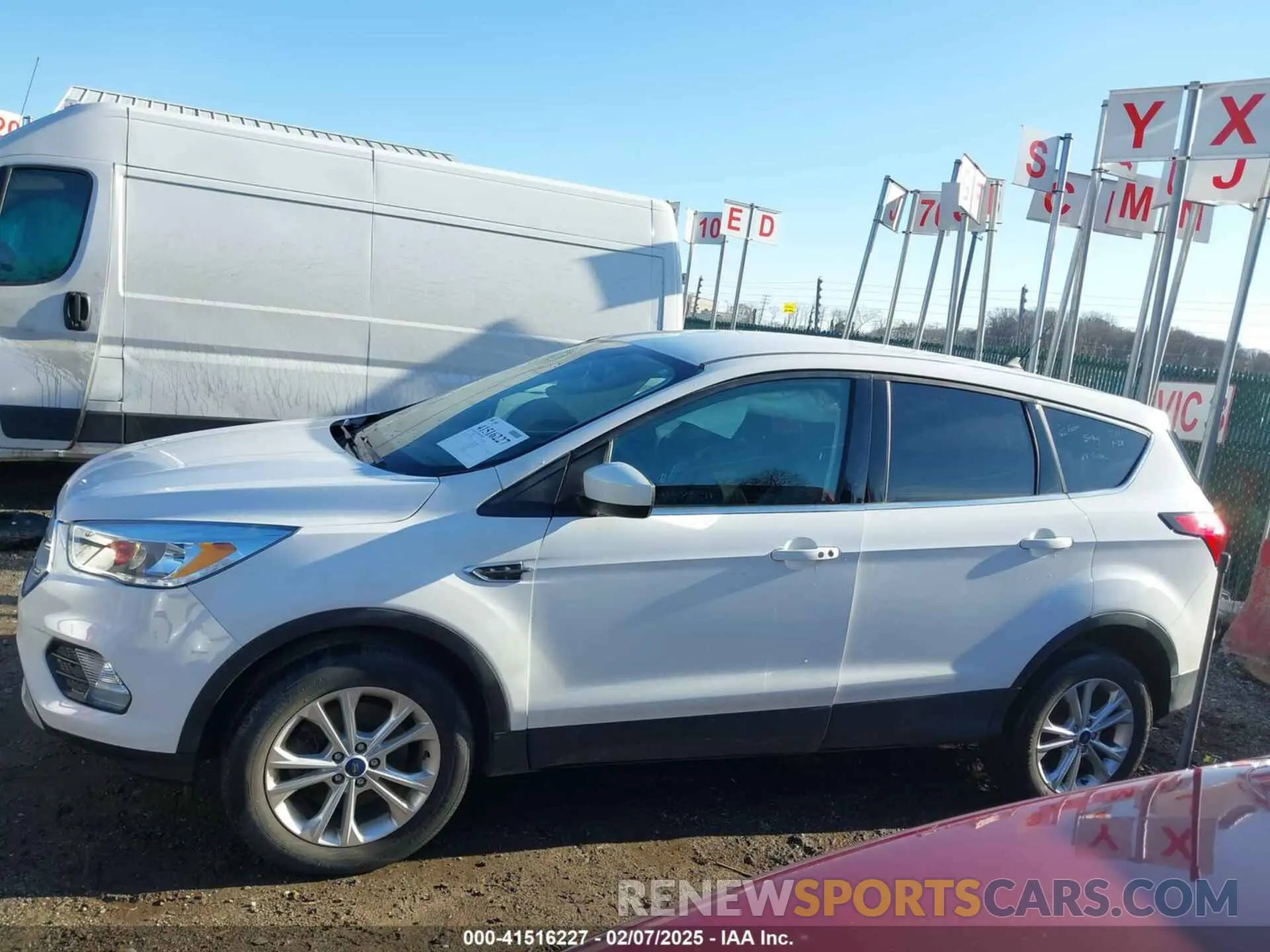 14 Фотография поврежденного автомобиля 1FMCU9GD5KUB53916 FORD ESCAPE 2019