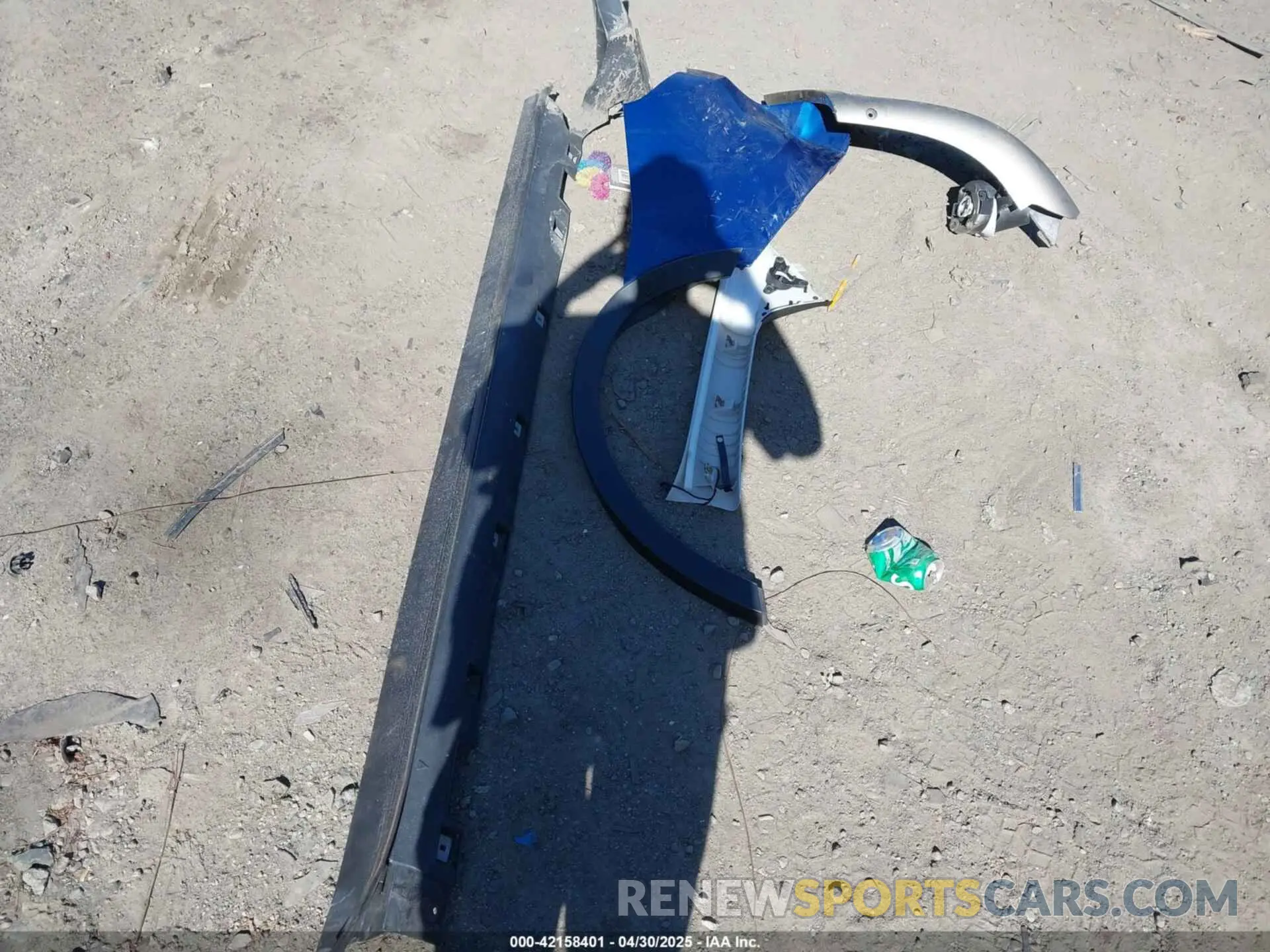 12 Photograph of a damaged car 1FMCU9GD5KUC17470 FORD ESCAPE 2019