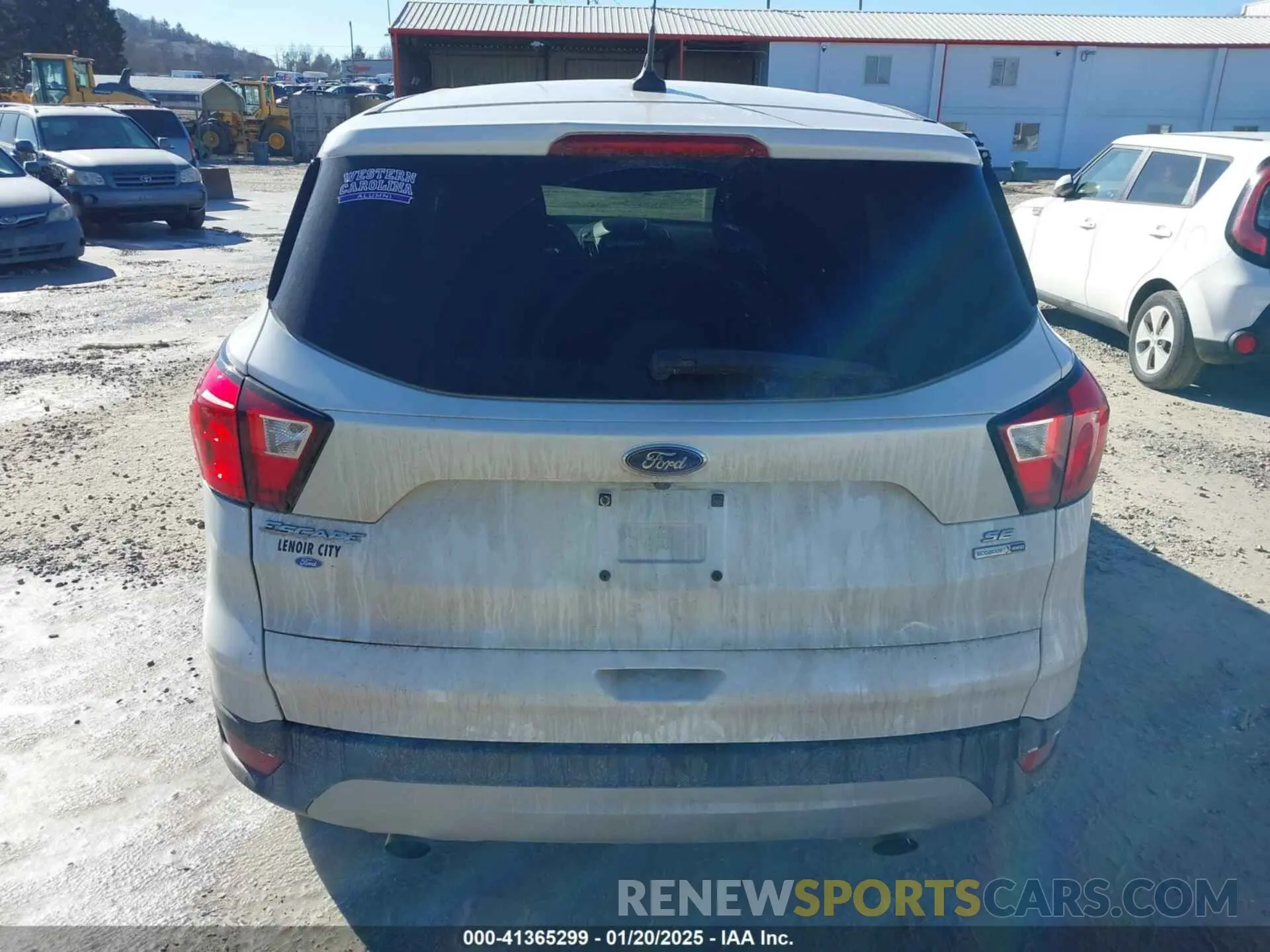 17 Фотография поврежденного автомобиля 1FMCU9GD5KUC24497 FORD ESCAPE 2019