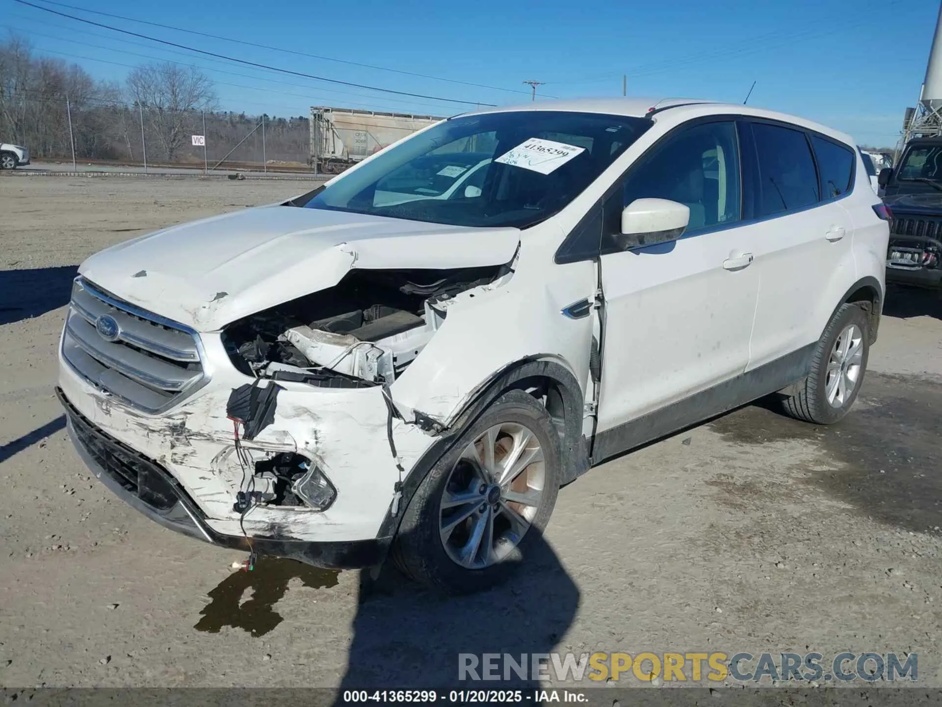 2 Фотография поврежденного автомобиля 1FMCU9GD5KUC24497 FORD ESCAPE 2019