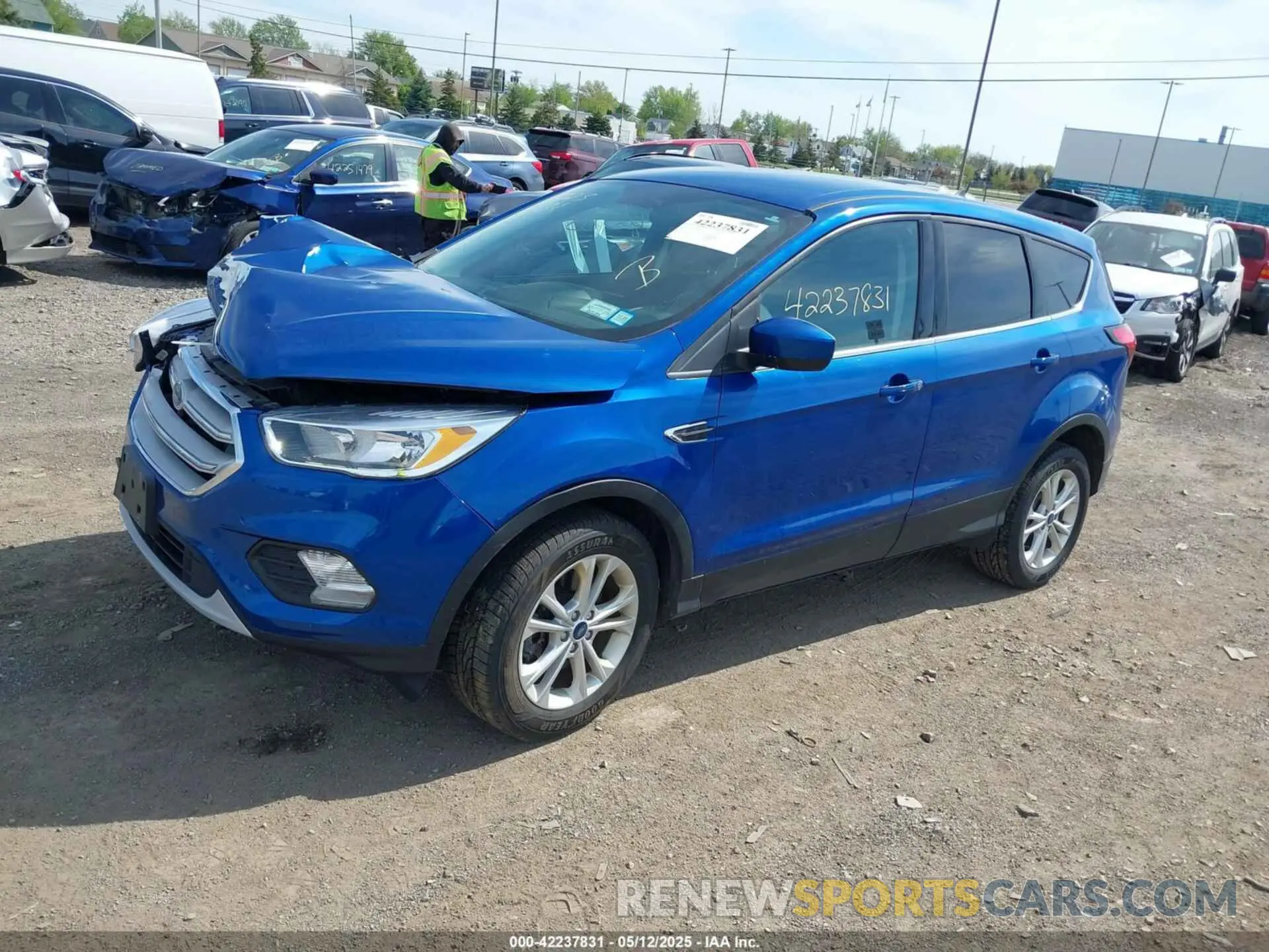 2 Photograph of a damaged car 1FMCU9GD5KUC48900 FORD ESCAPE 2019