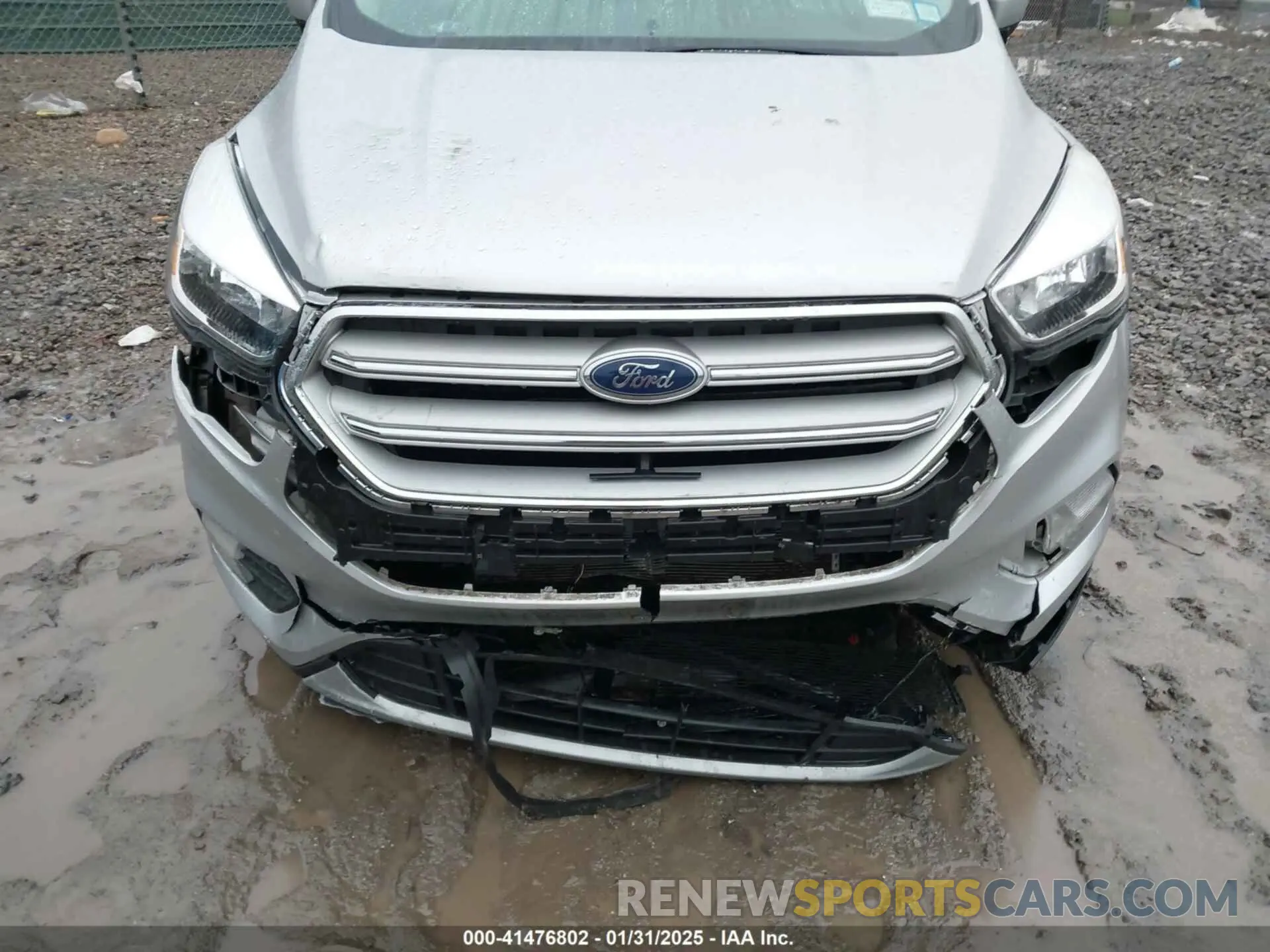 6 Photograph of a damaged car 1FMCU9GD6KUB22822 FORD ESCAPE 2019