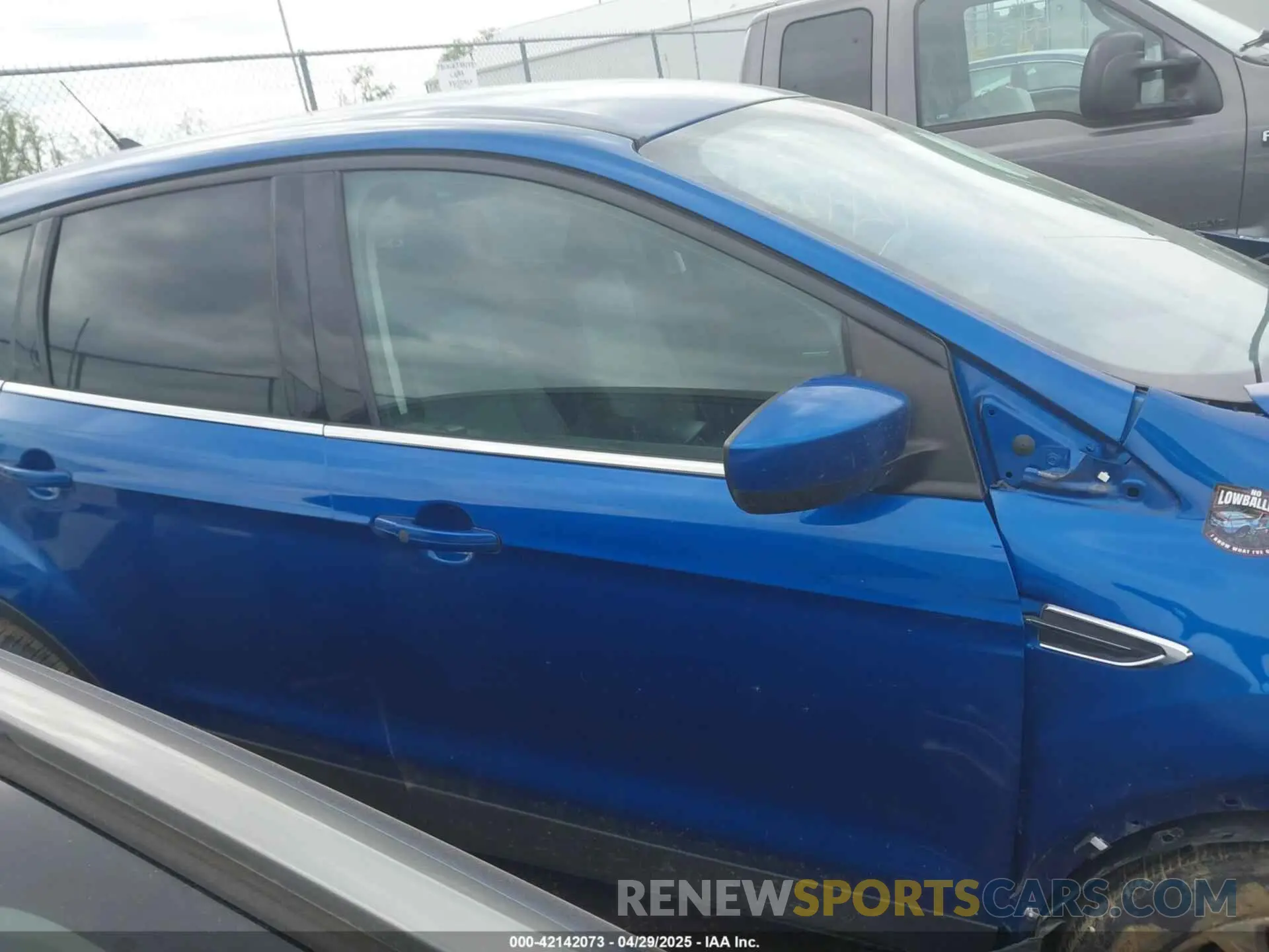 14 Photograph of a damaged car 1FMCU9GD6KUB53780 FORD ESCAPE 2019