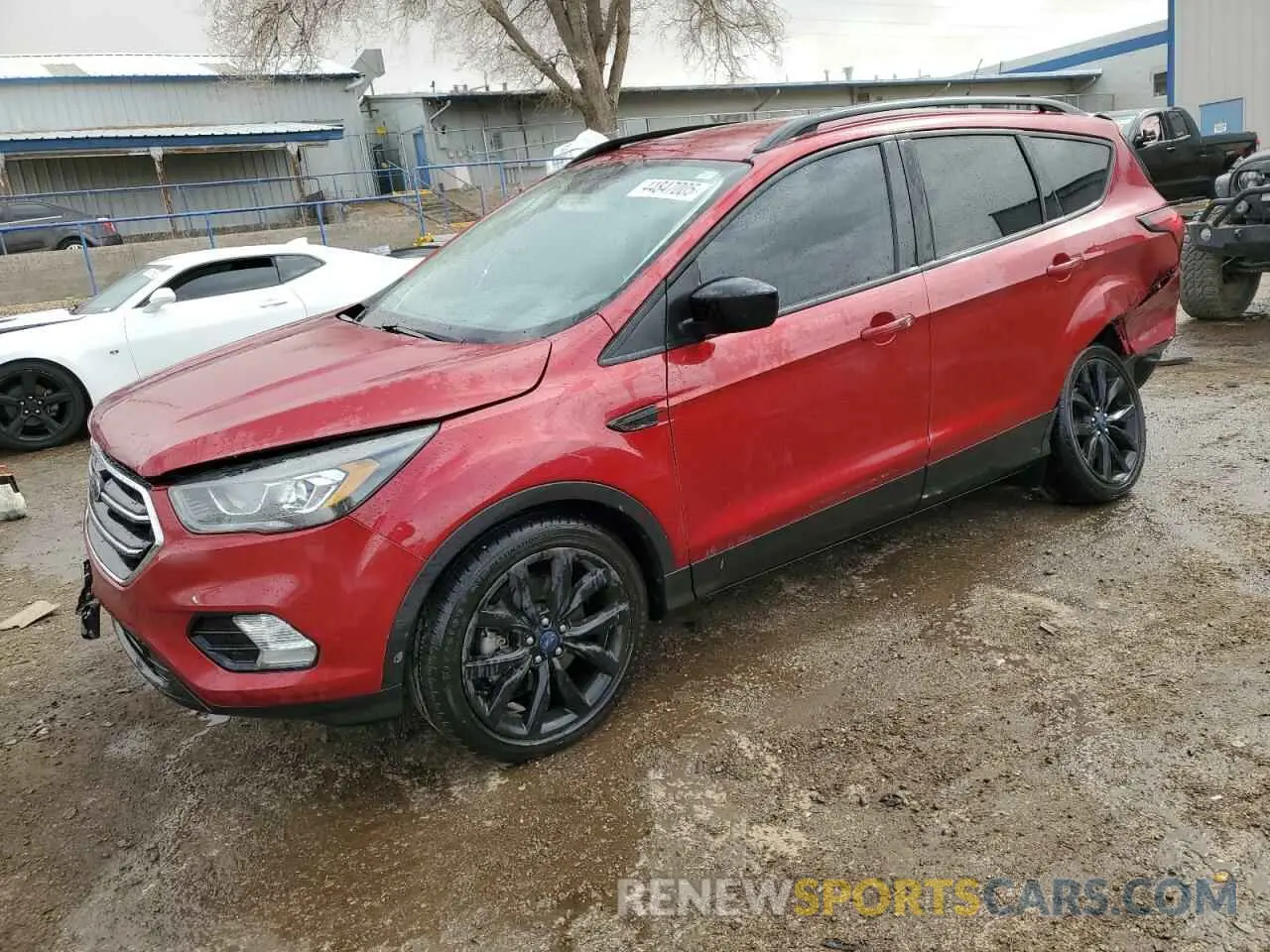 1 Photograph of a damaged car 1FMCU9GD6KUB78775 FORD ESCAPE 2019