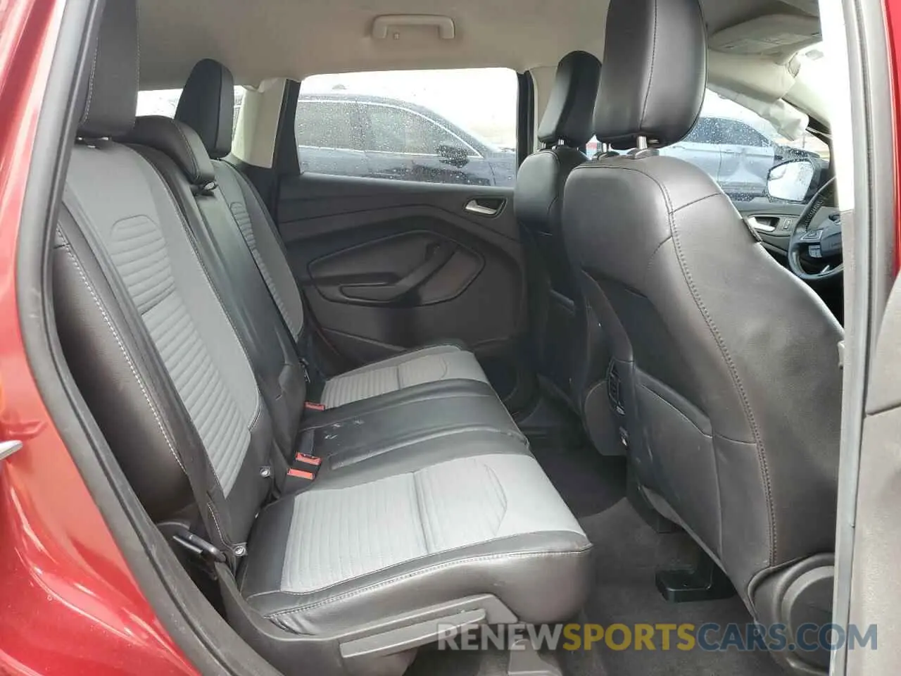 11 Photograph of a damaged car 1FMCU9GD6KUB78775 FORD ESCAPE 2019