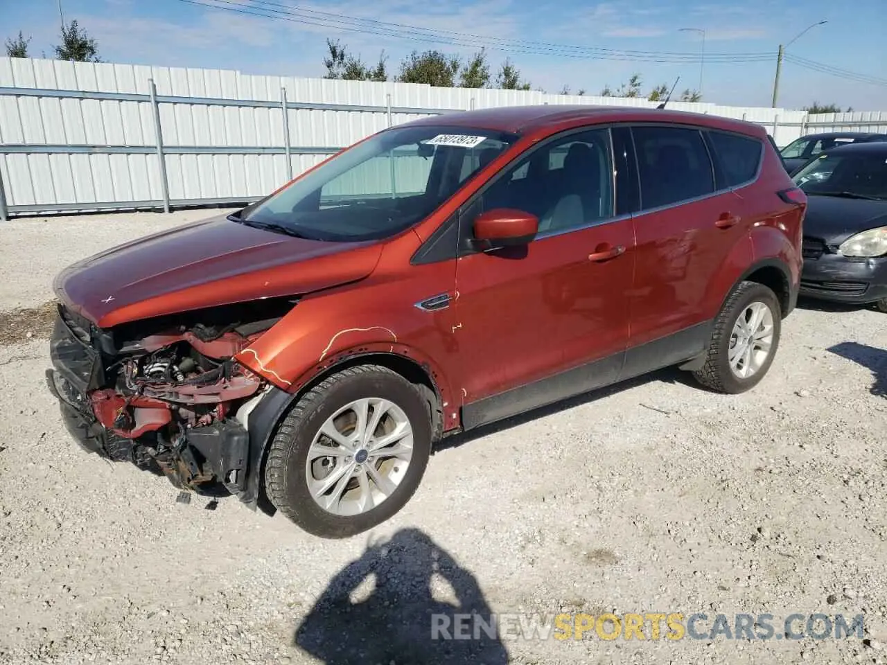 1 Photograph of a damaged car 1FMCU9GD6KUC10866 FORD ESCAPE 2019