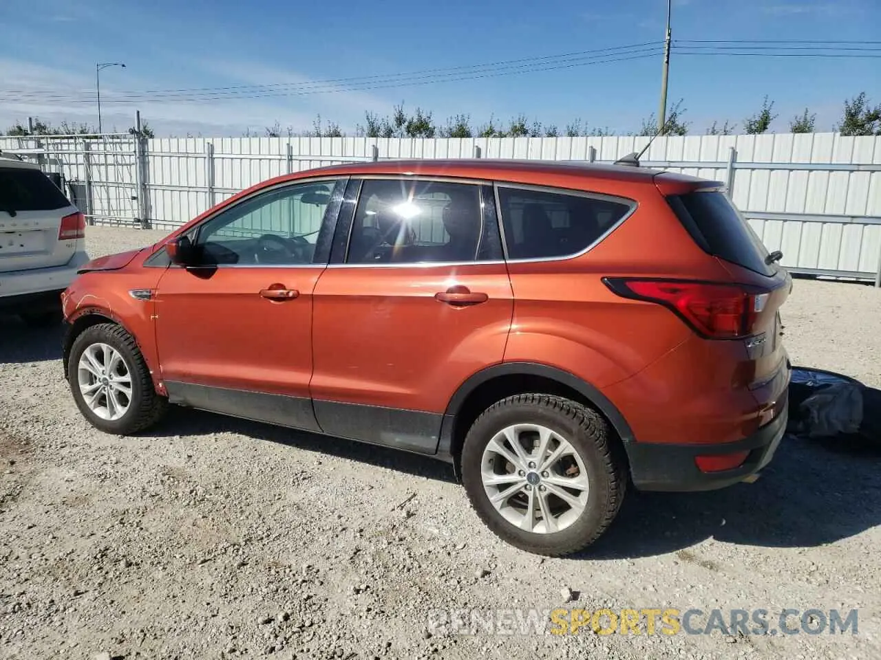 2 Photograph of a damaged car 1FMCU9GD6KUC10866 FORD ESCAPE 2019